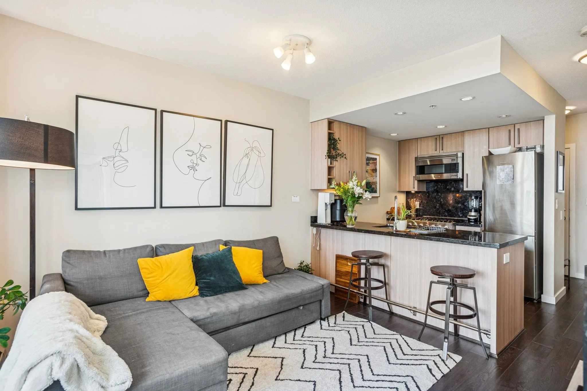 605 1708 Columbia Street