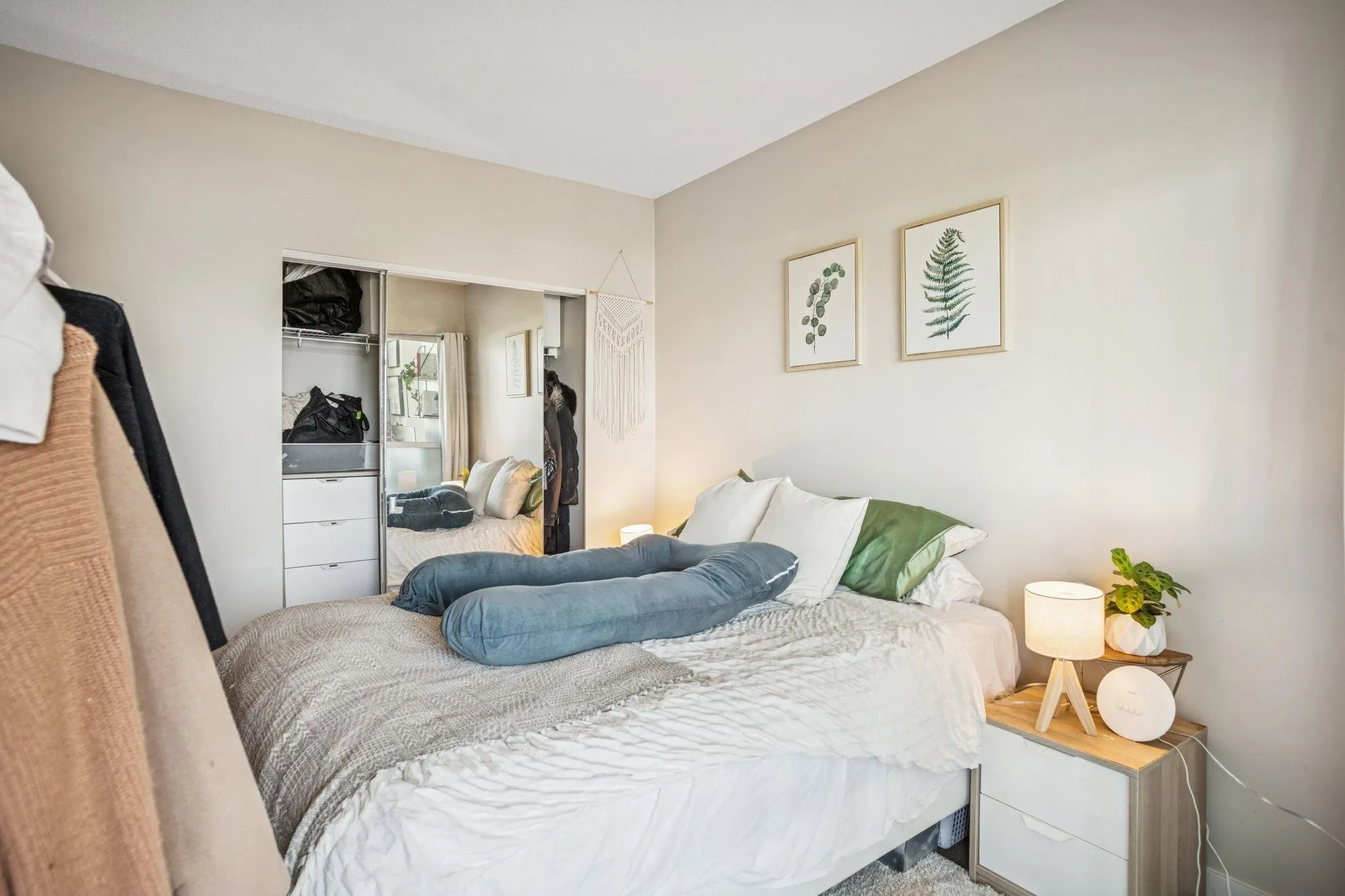 605 1708 Columbia Street