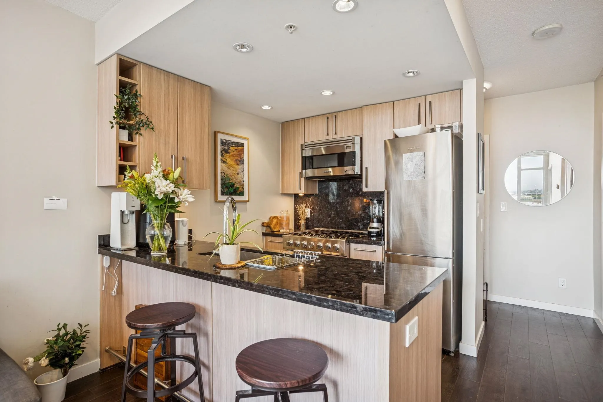 605 1708 Columbia Street