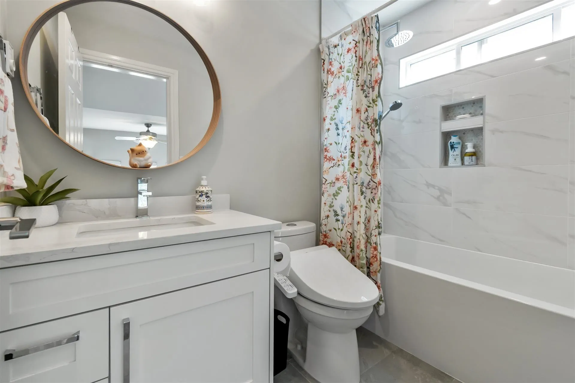 3342 Rosemary Heights Crescent