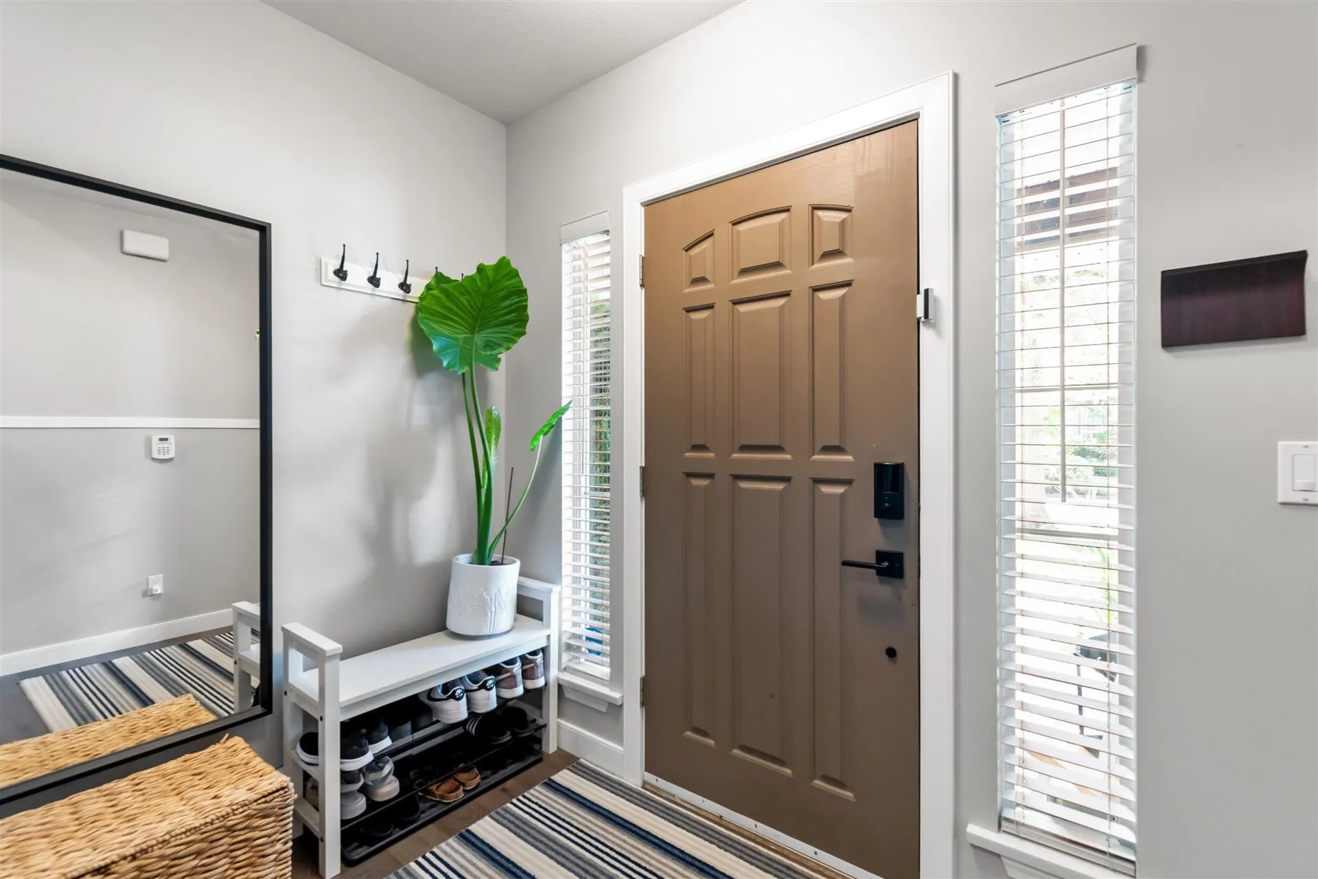 3342 Rosemary Heights Crescent