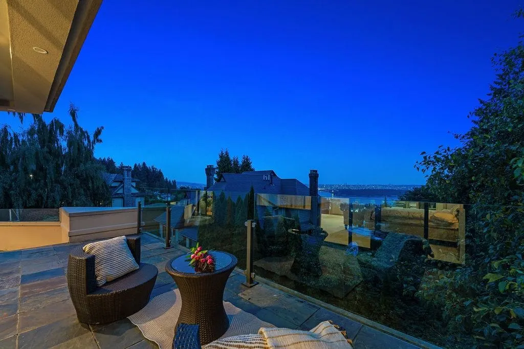 2490 Westhill Court