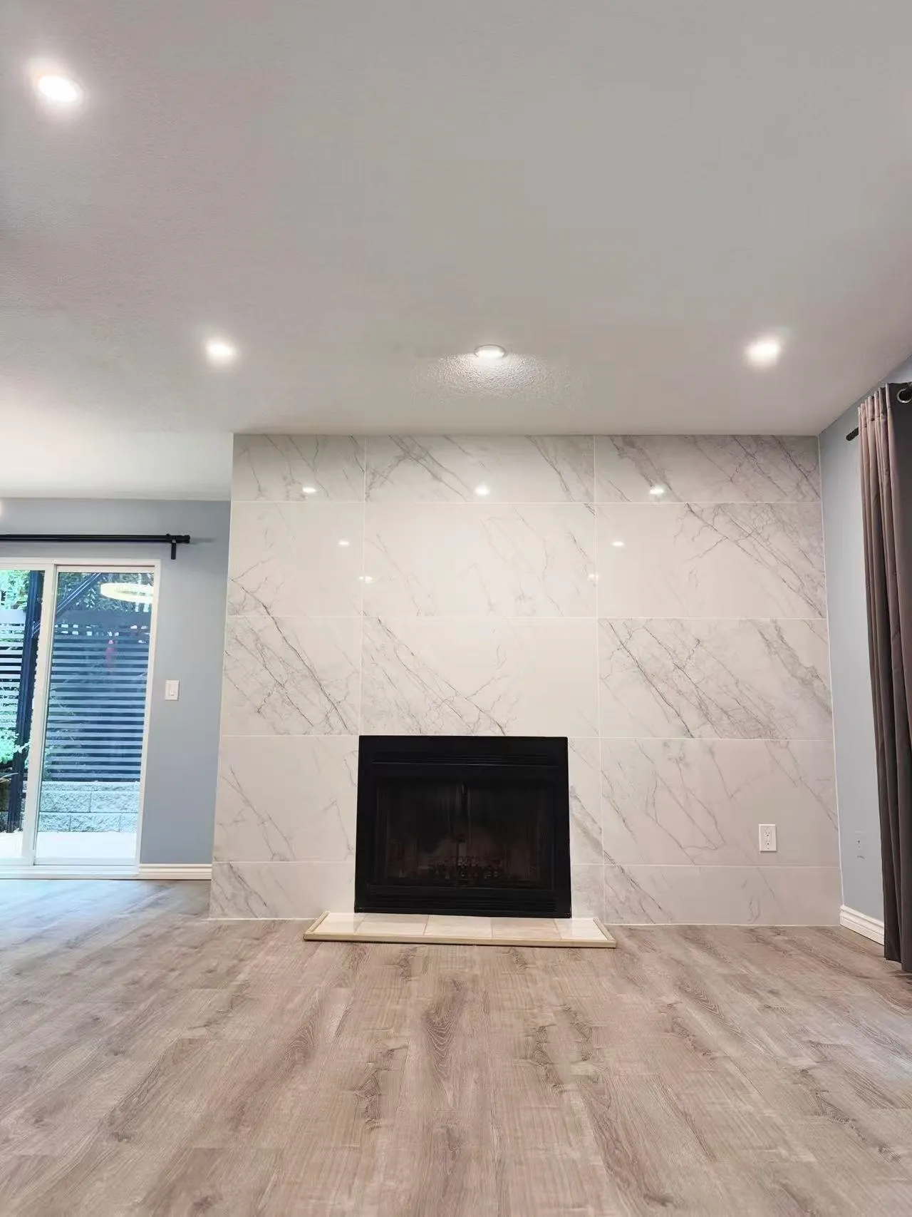 8575 Woodridge Place