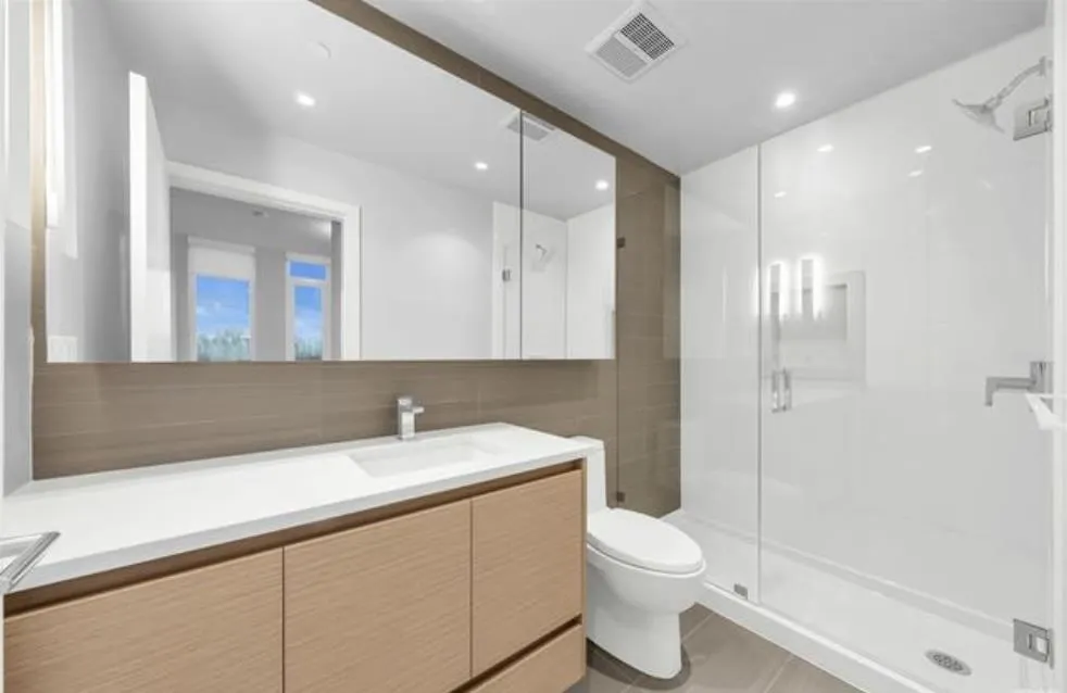 360 8575 Rivergrass Drive