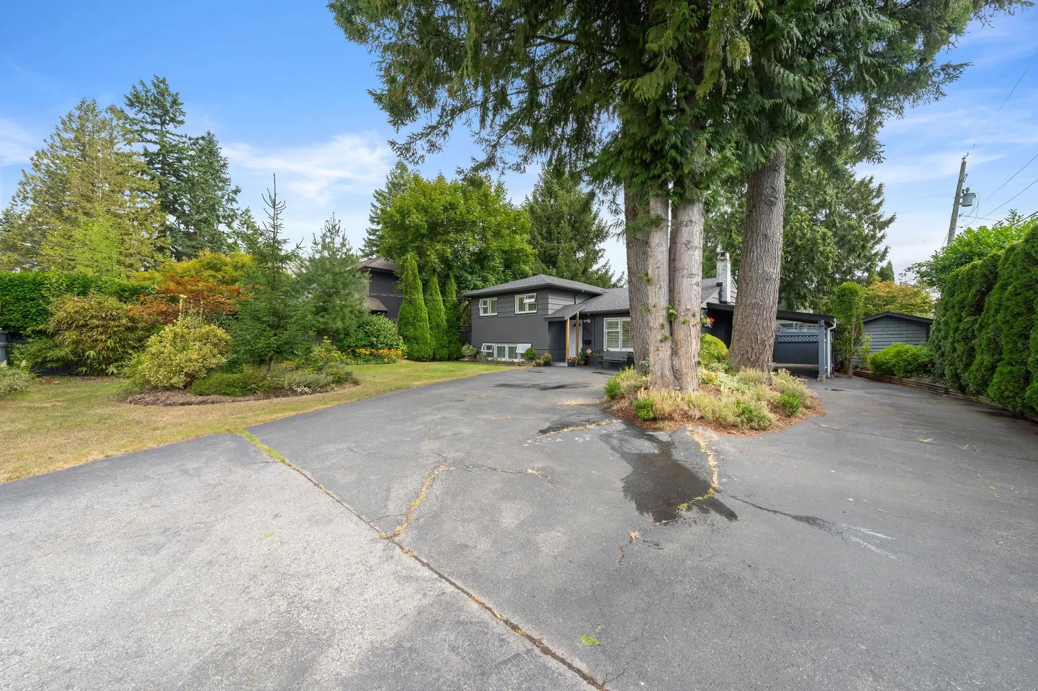 3020 Thorncliffe Drive