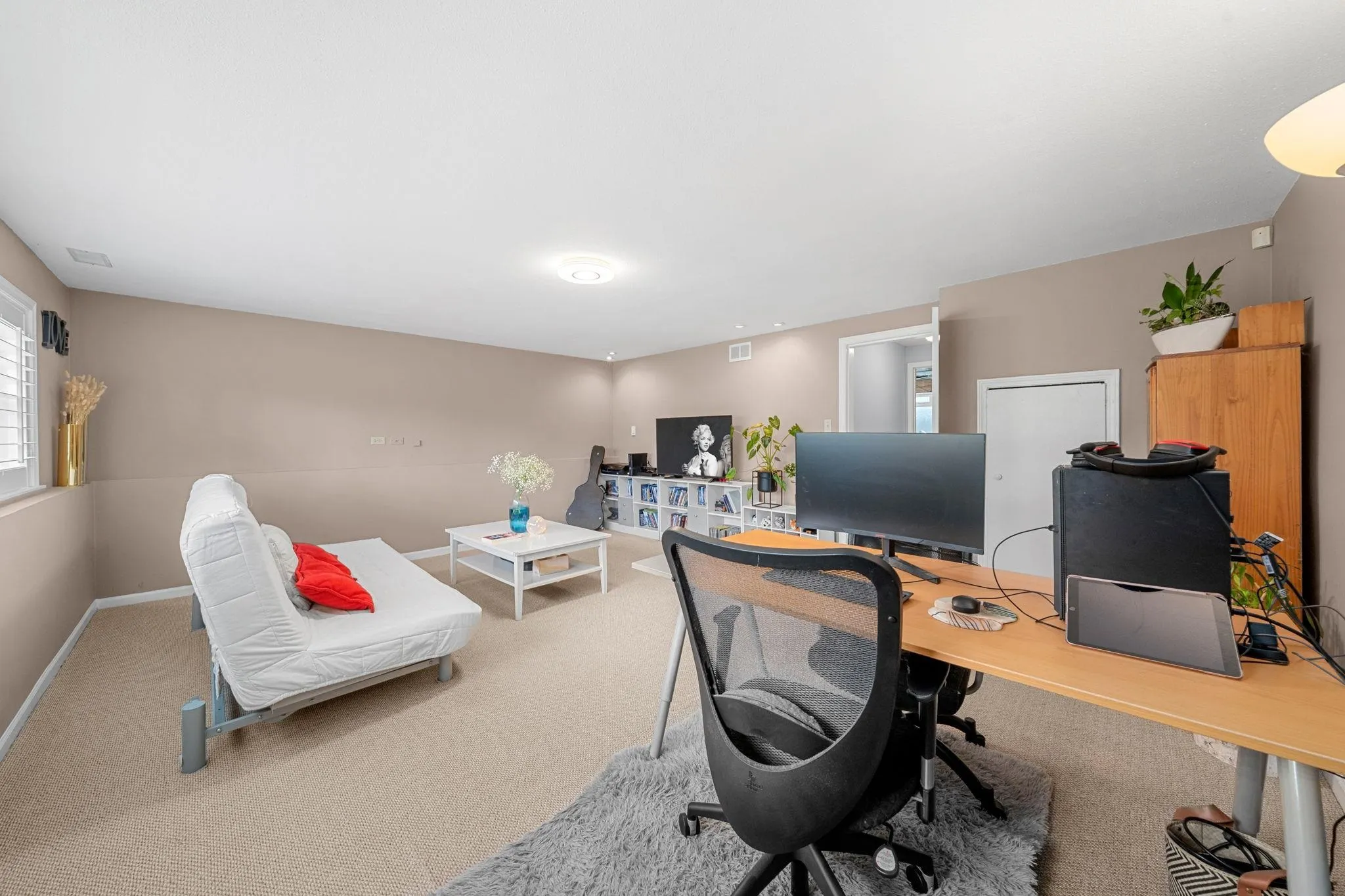 3020 Thorncliffe Drive