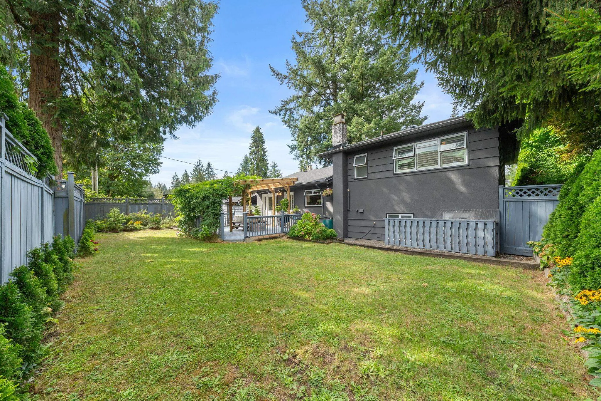 3020 Thorncliffe Drive