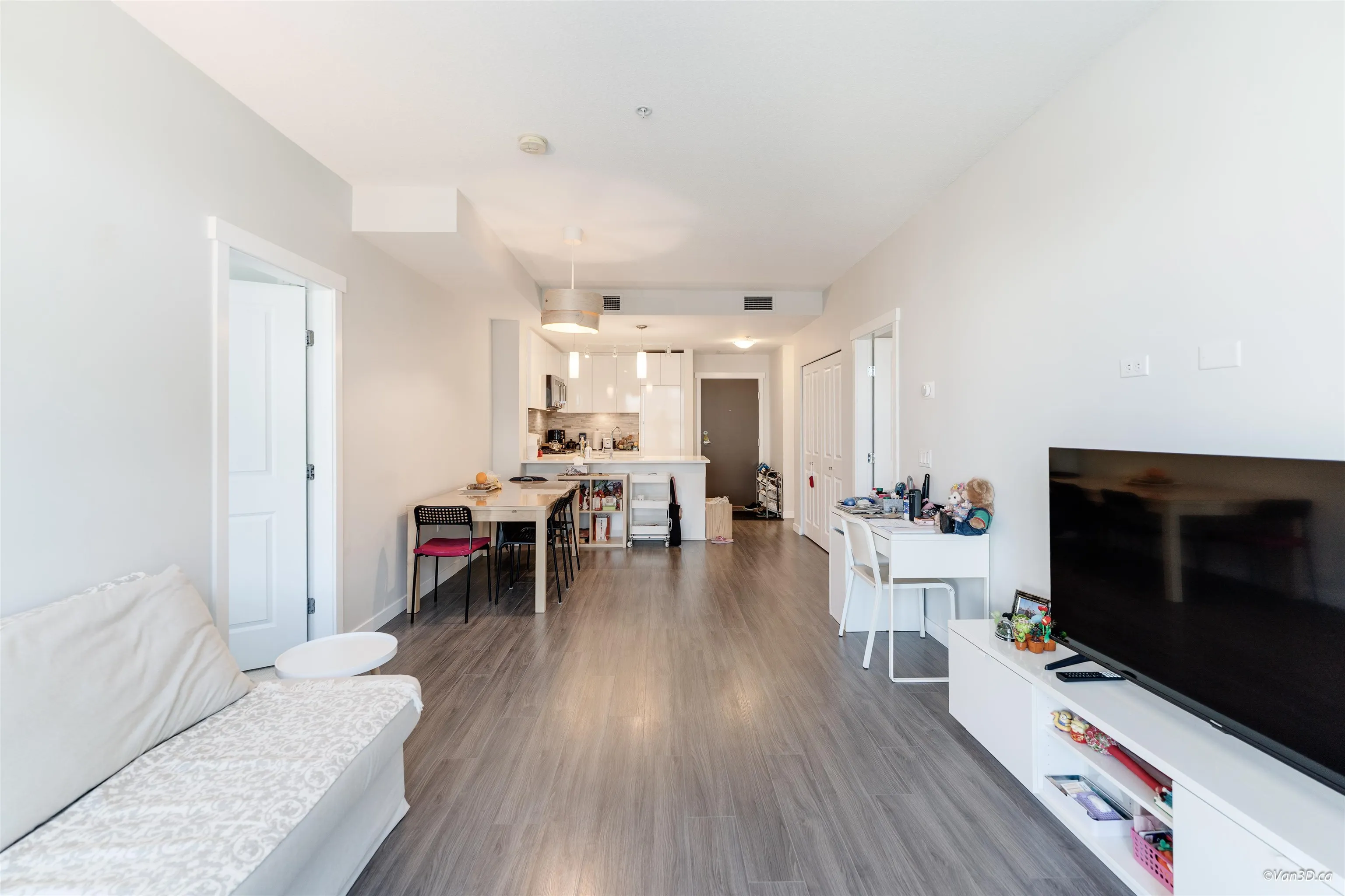 309 9551 Alexandra Road