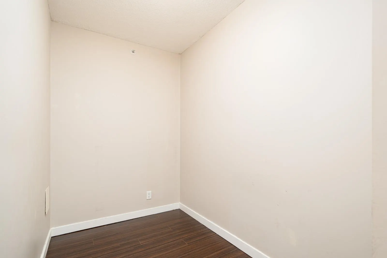 2905 1178 Heffley Crescent
