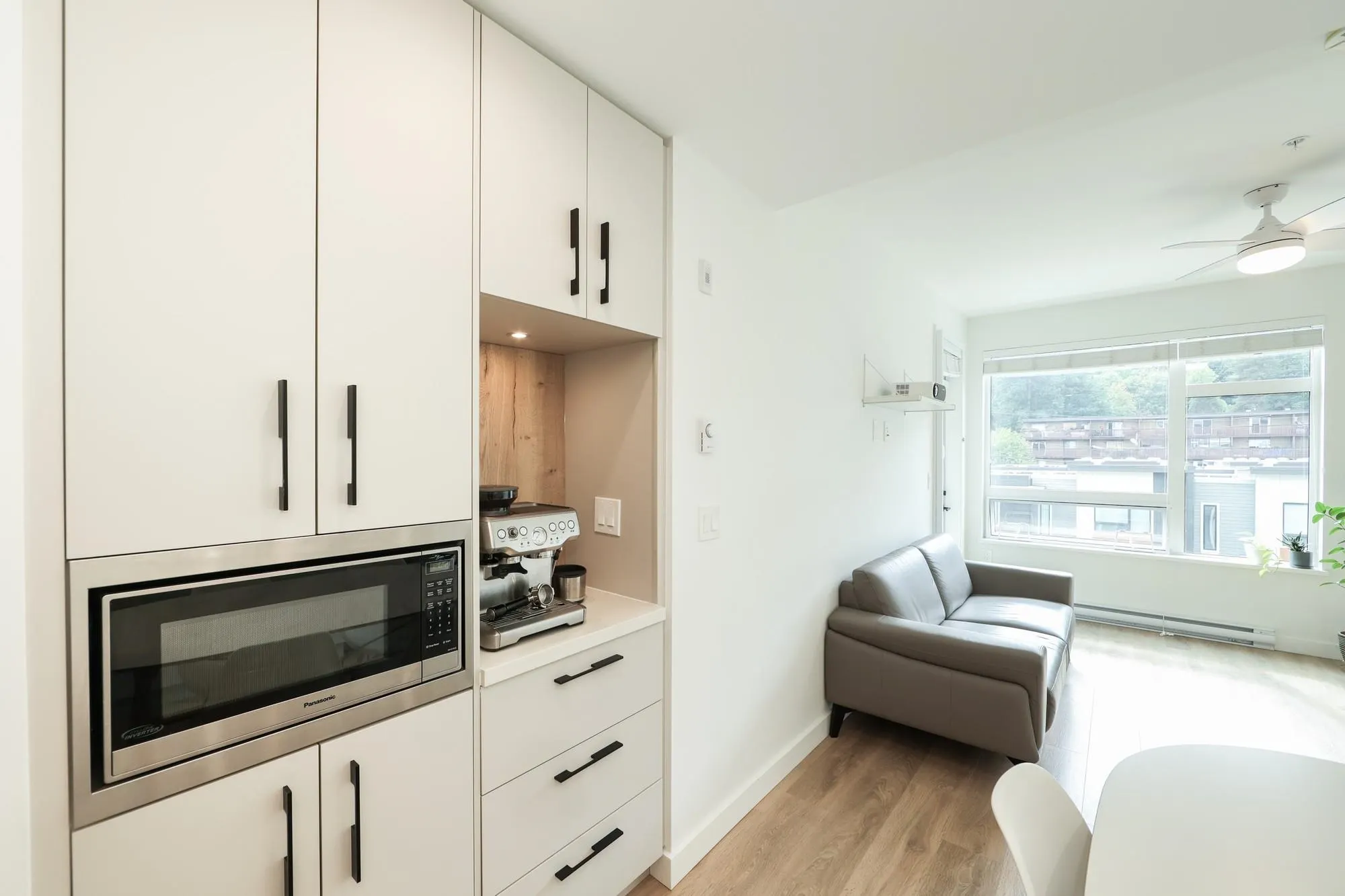 407 3038 St George Street