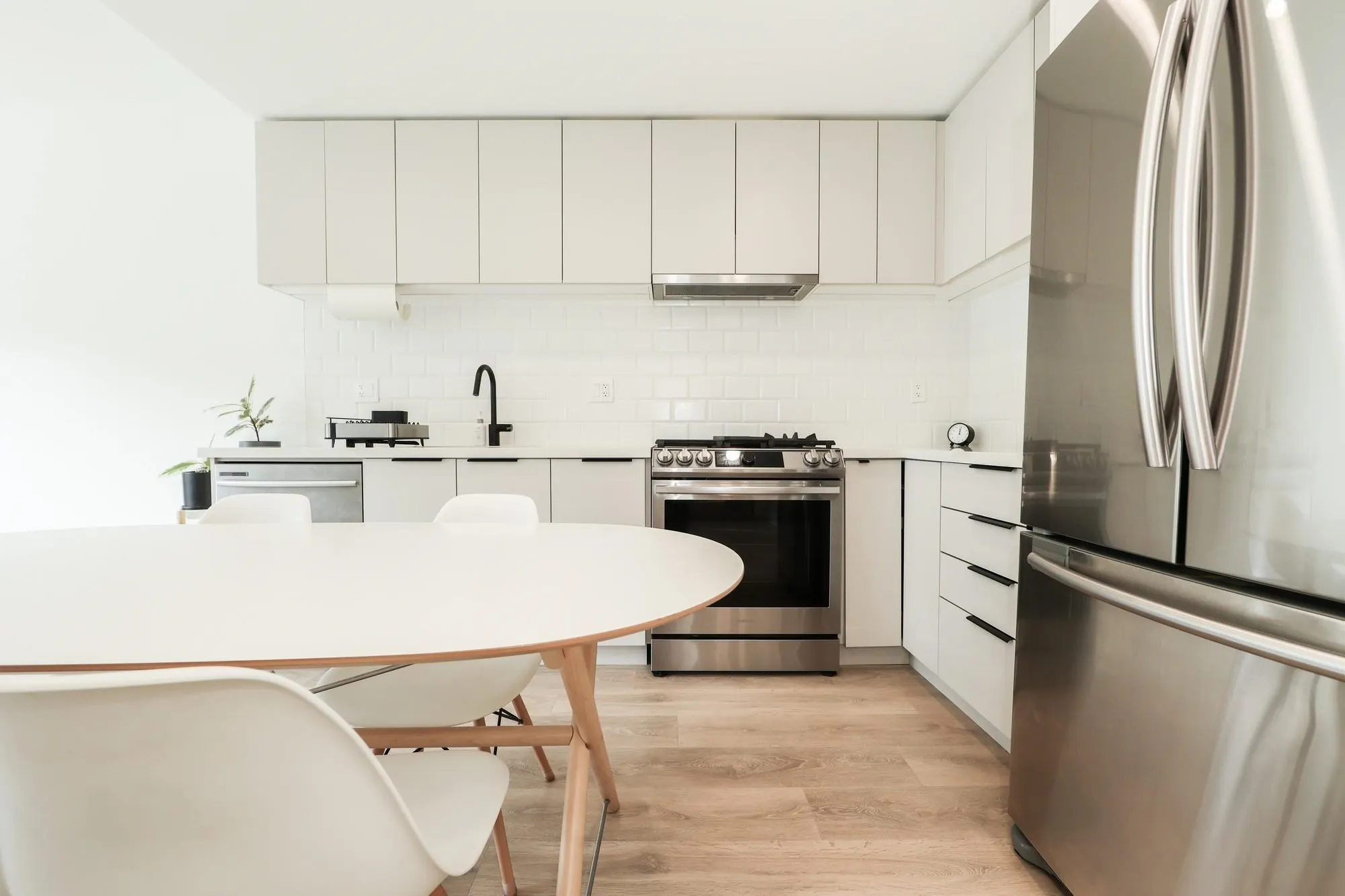 407 3038 St George Street