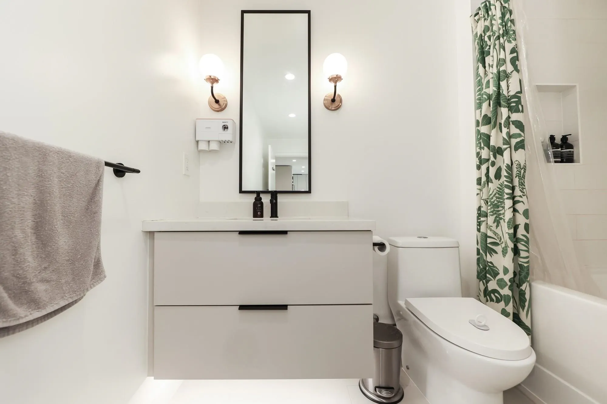 407 3038 St George Street