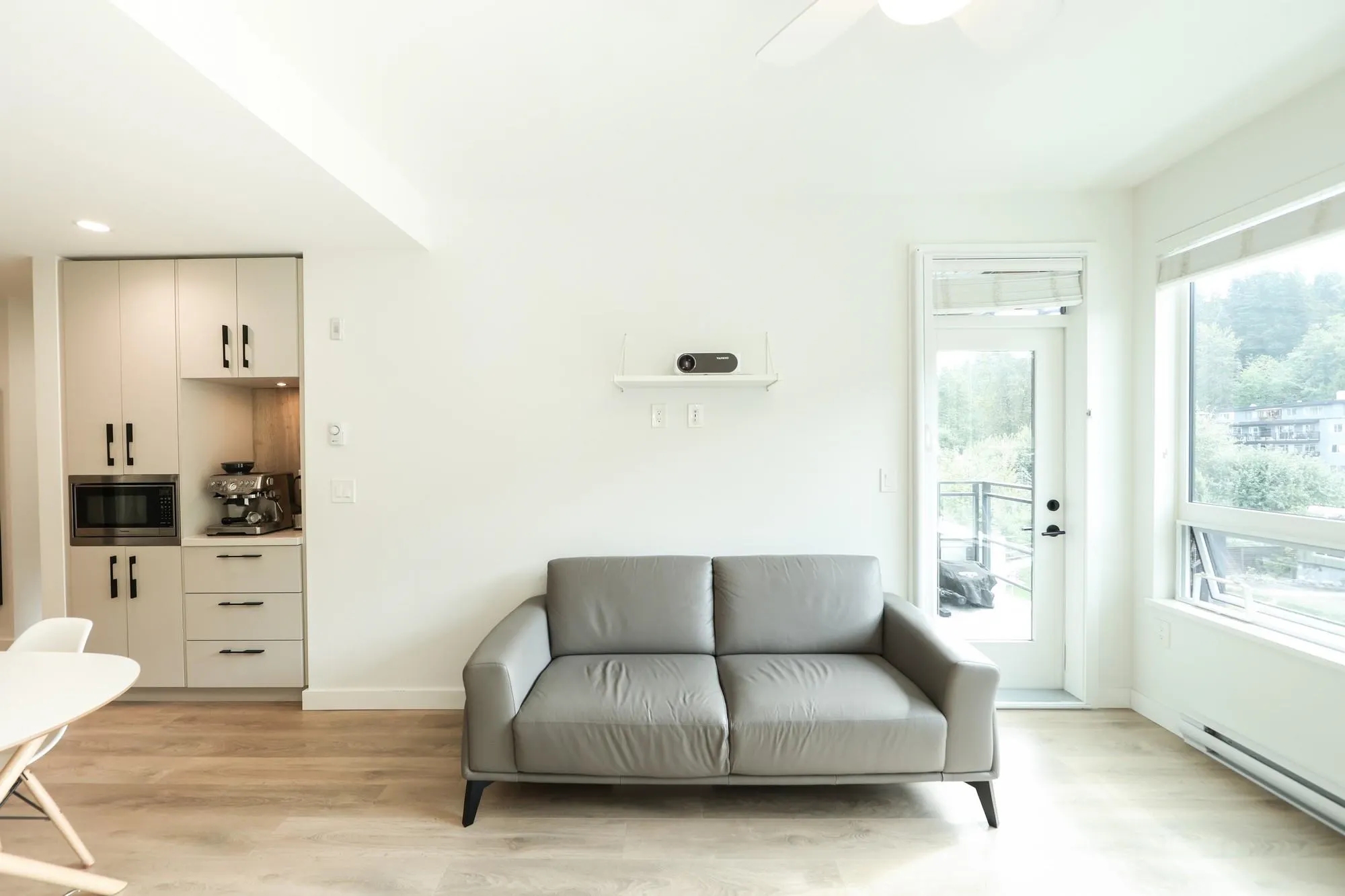 407 3038 St George Street