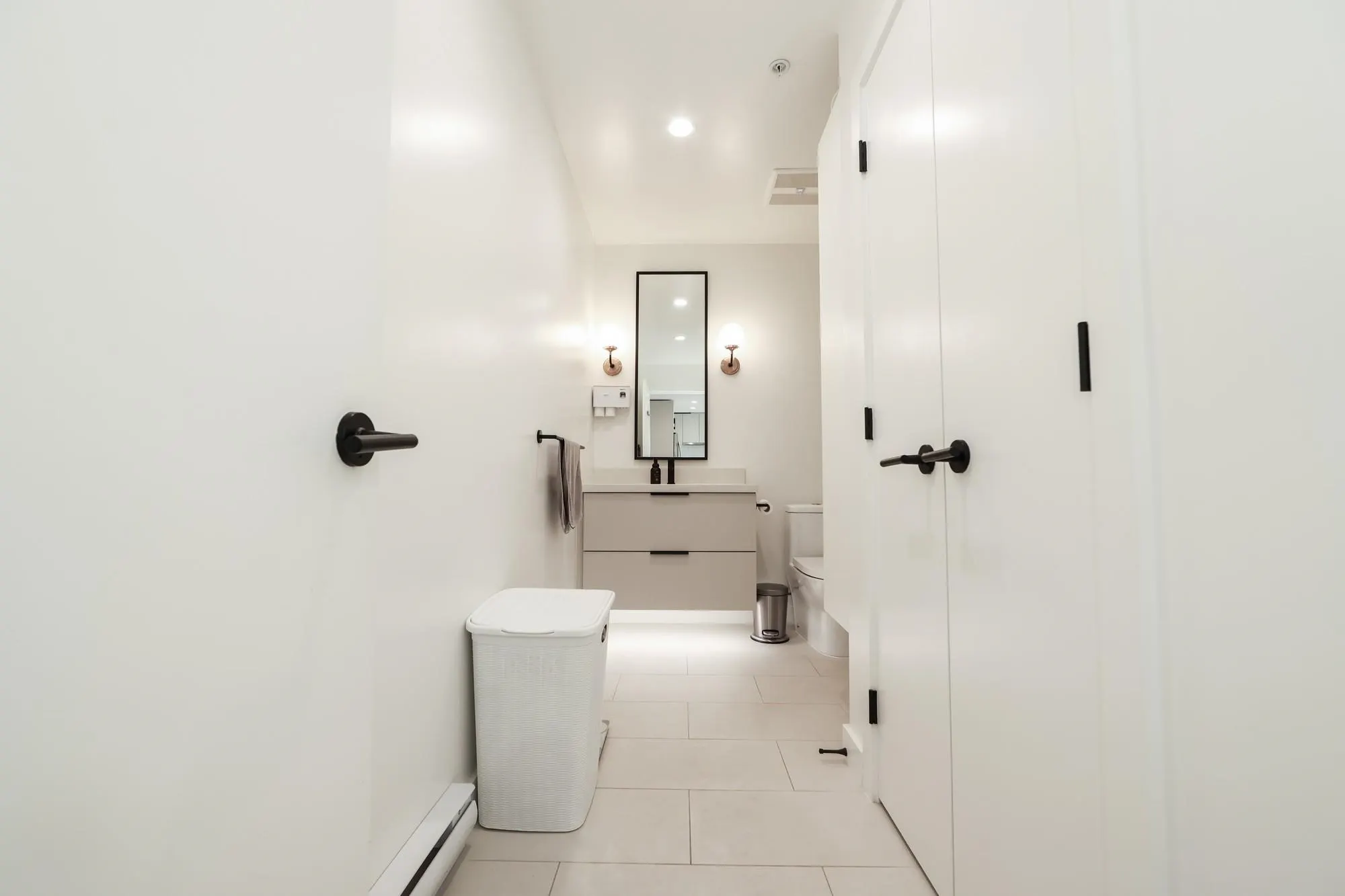 407 3038 St George Street