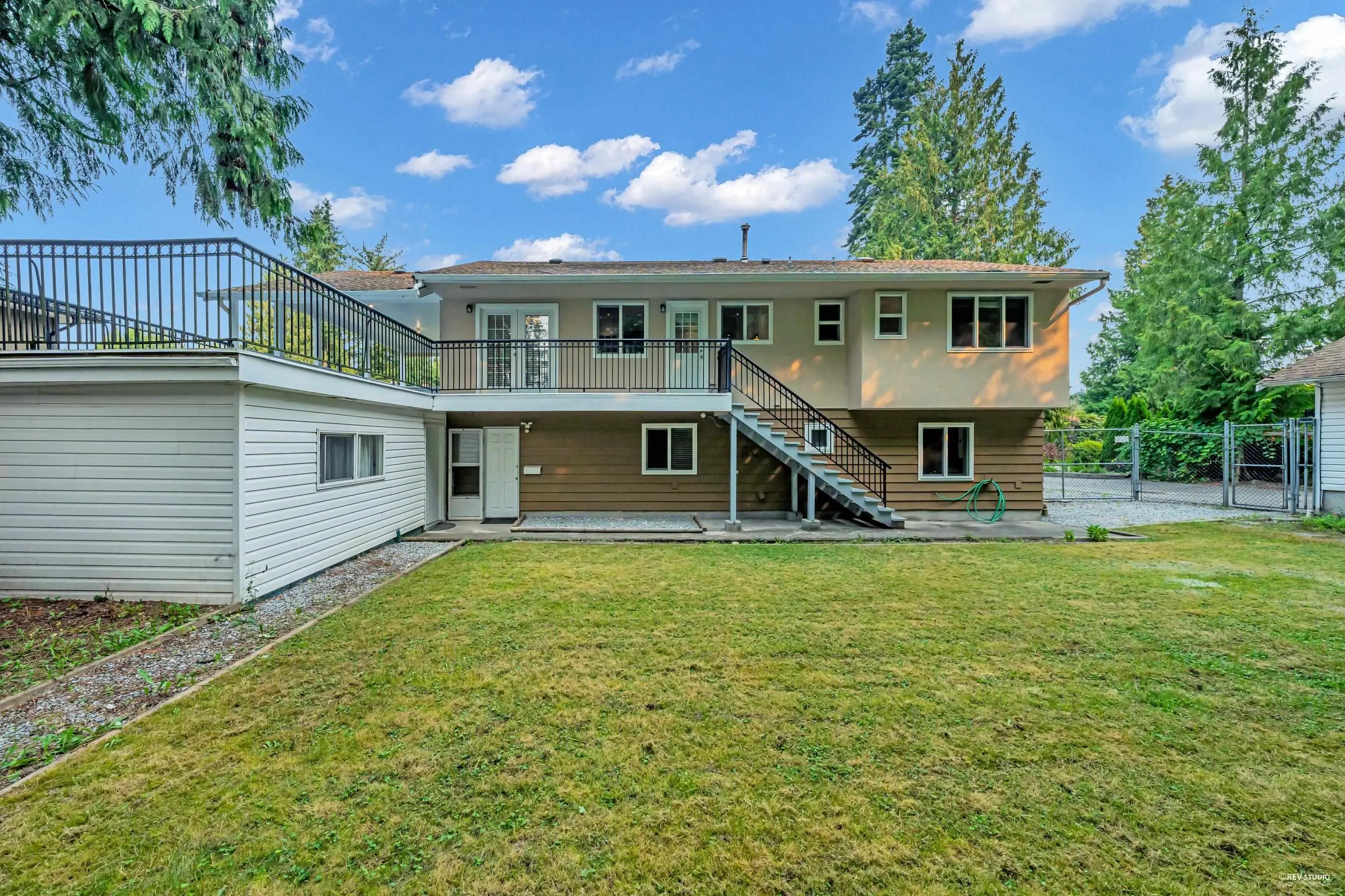 1226 Barberry Drive