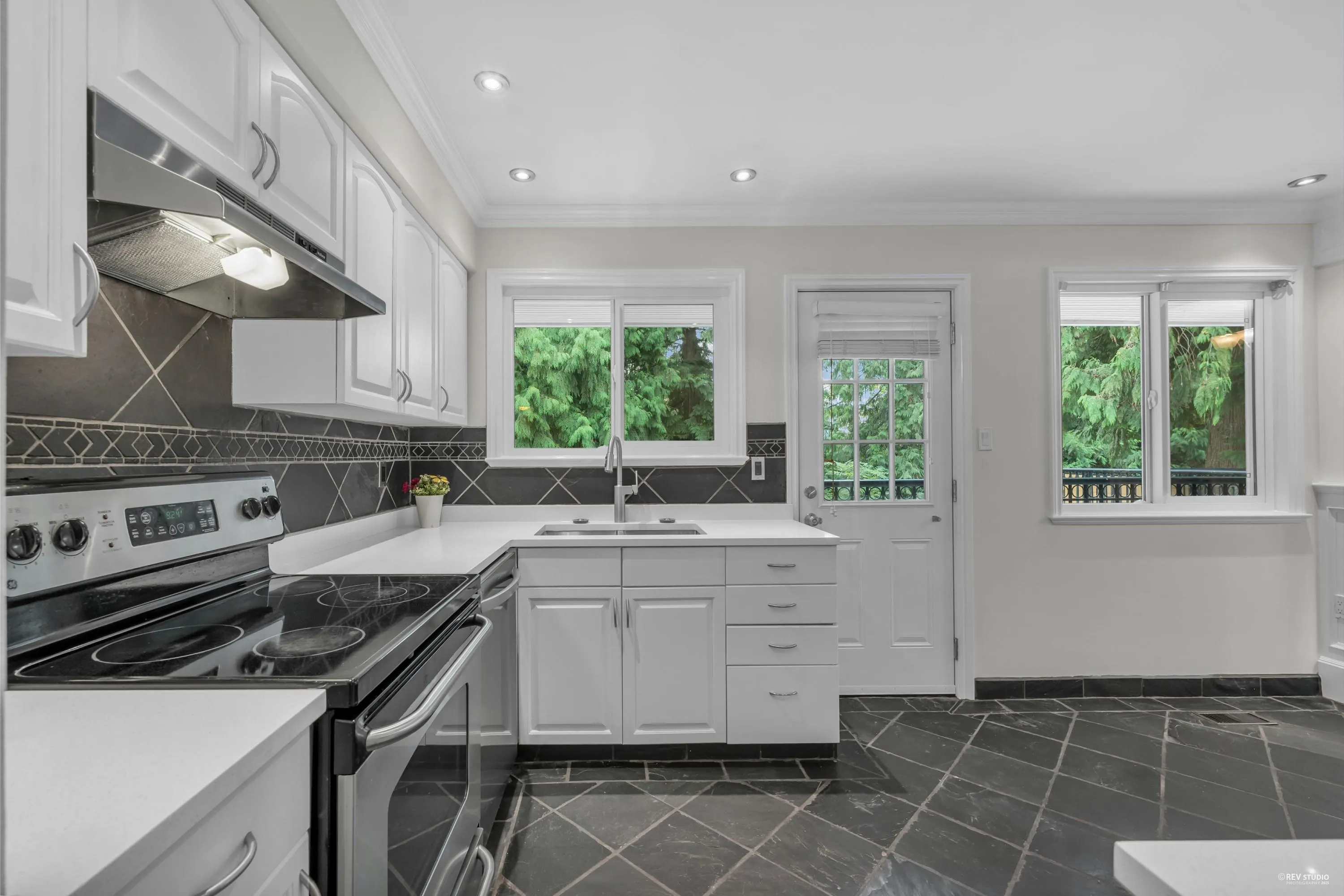 1226 Barberry Drive