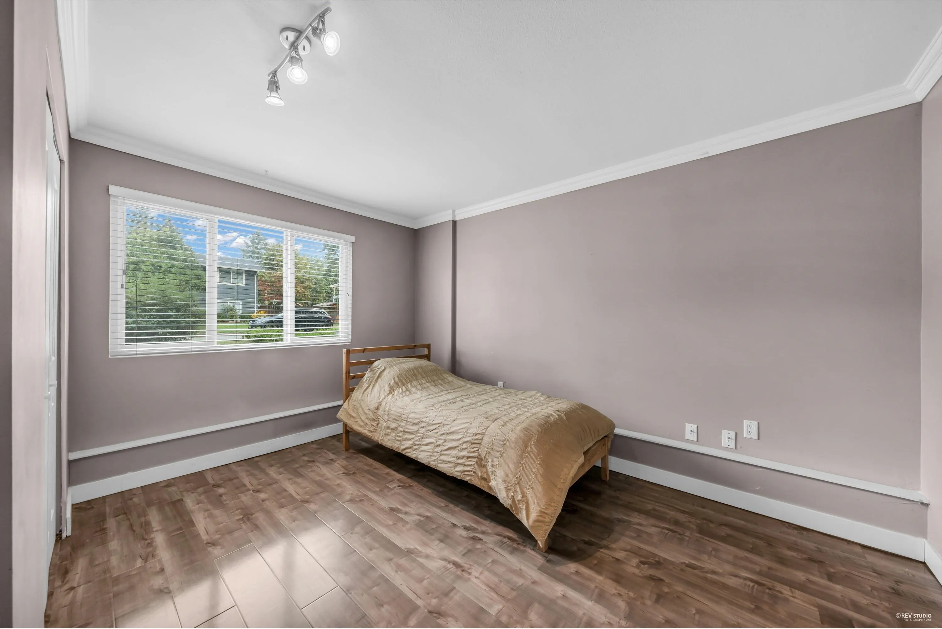 1226 Barberry Drive