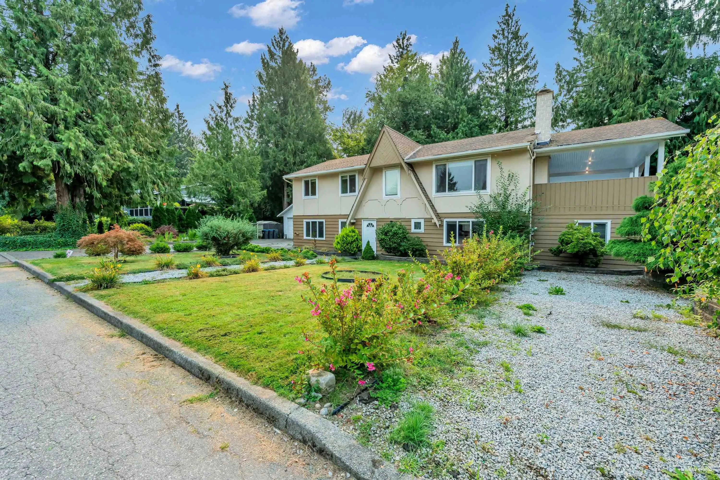 1226 Barberry Drive