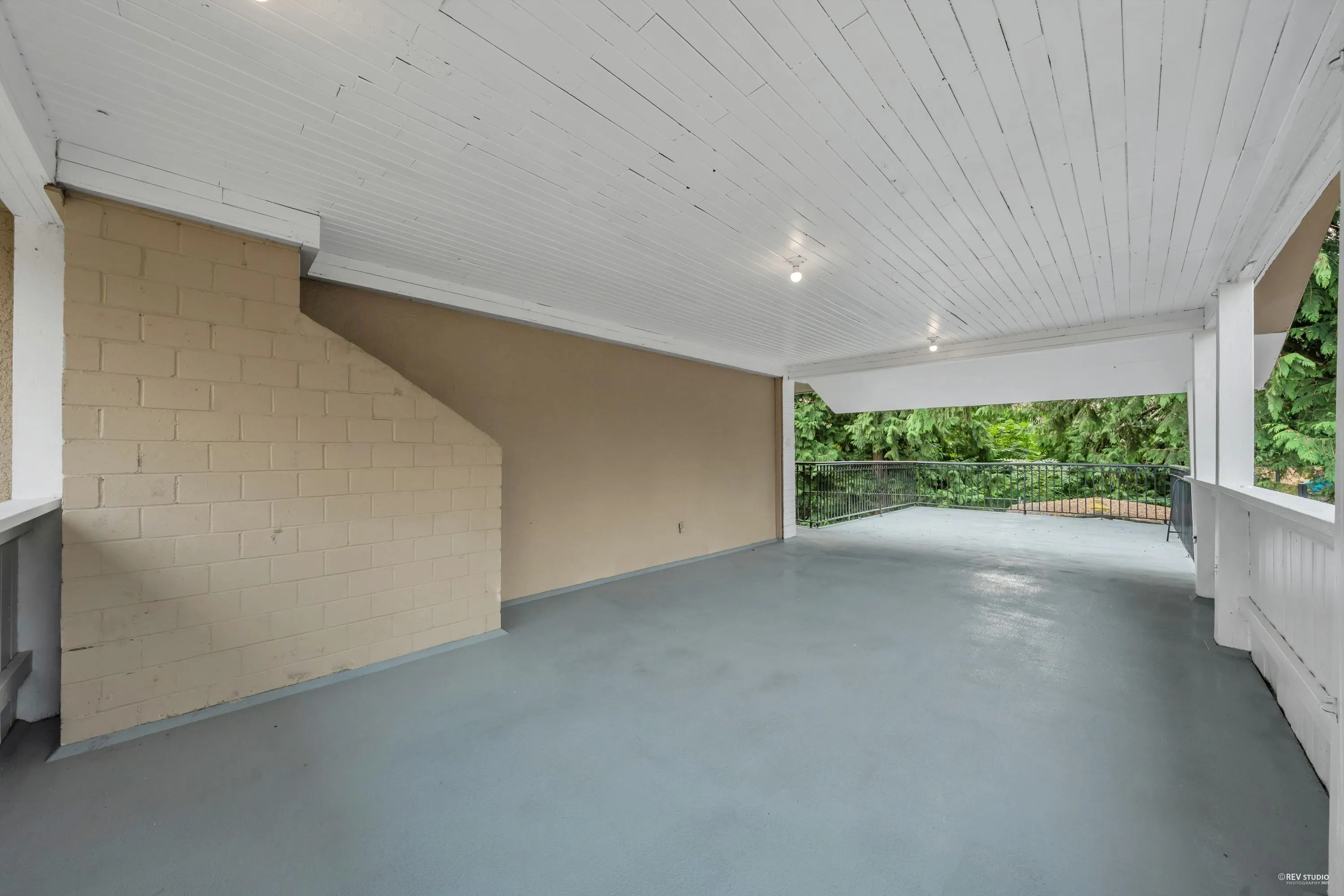 1226 Barberry Drive