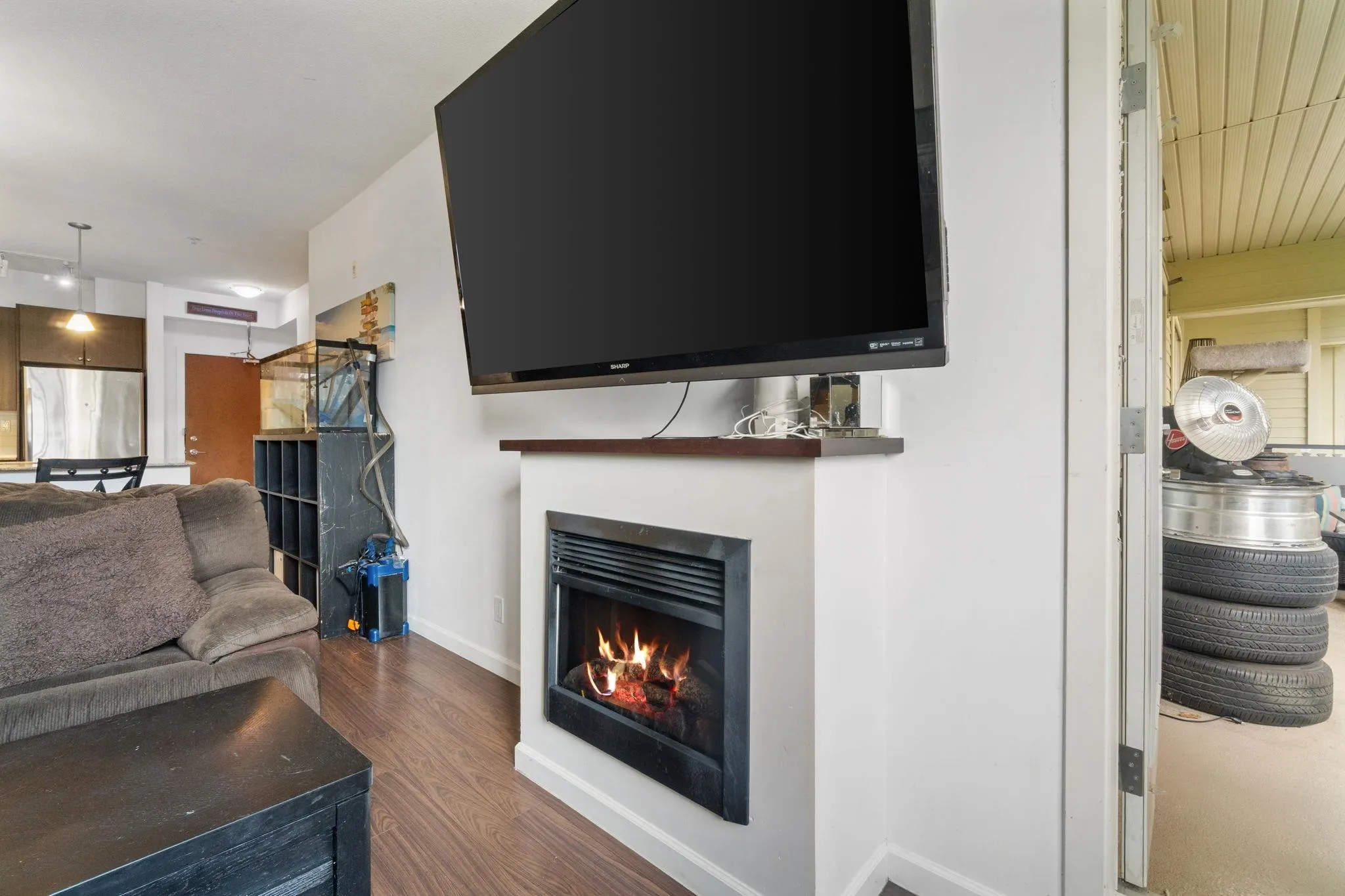201 290 Francis Way