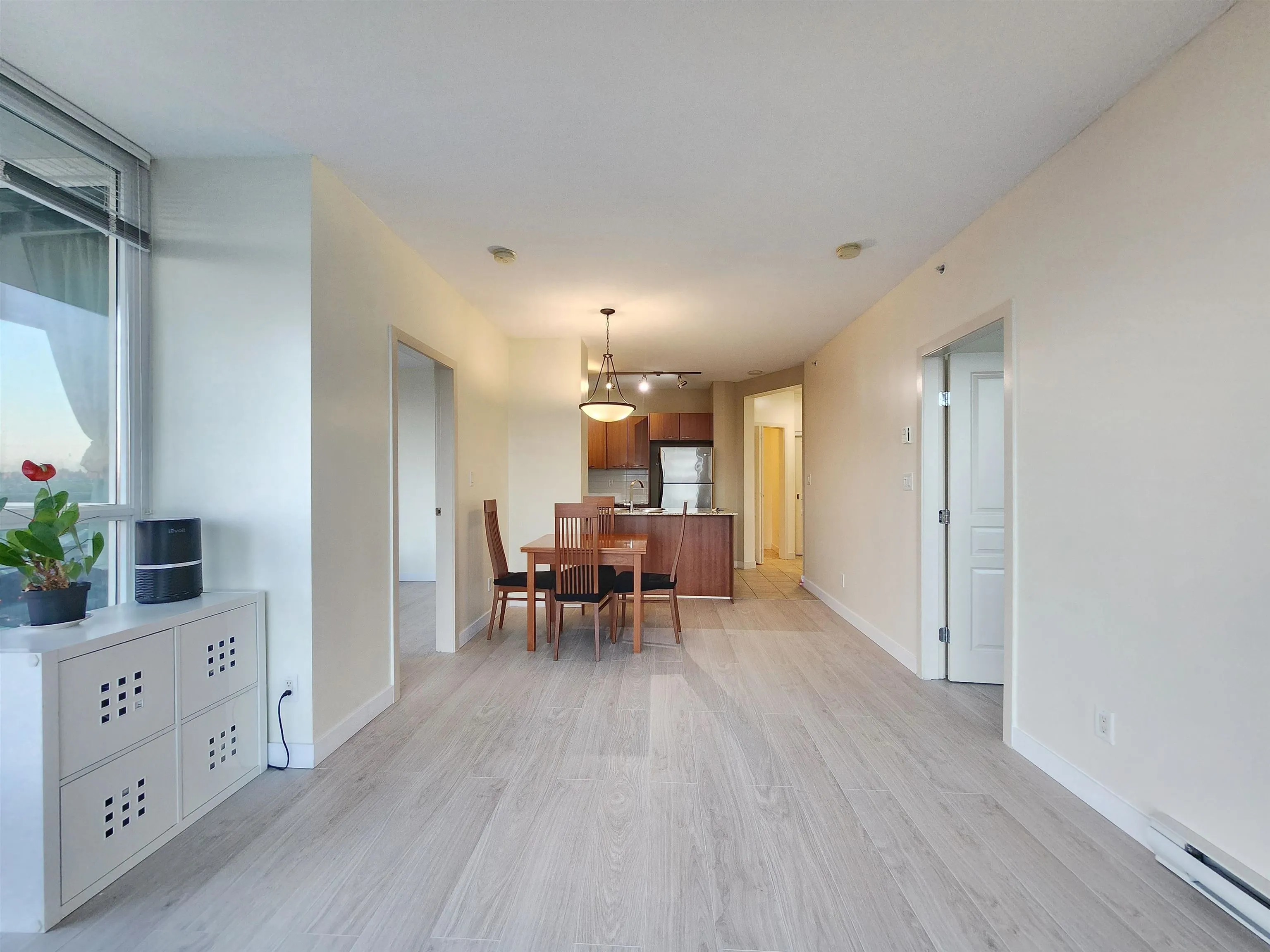 1307 4028 Knight Street