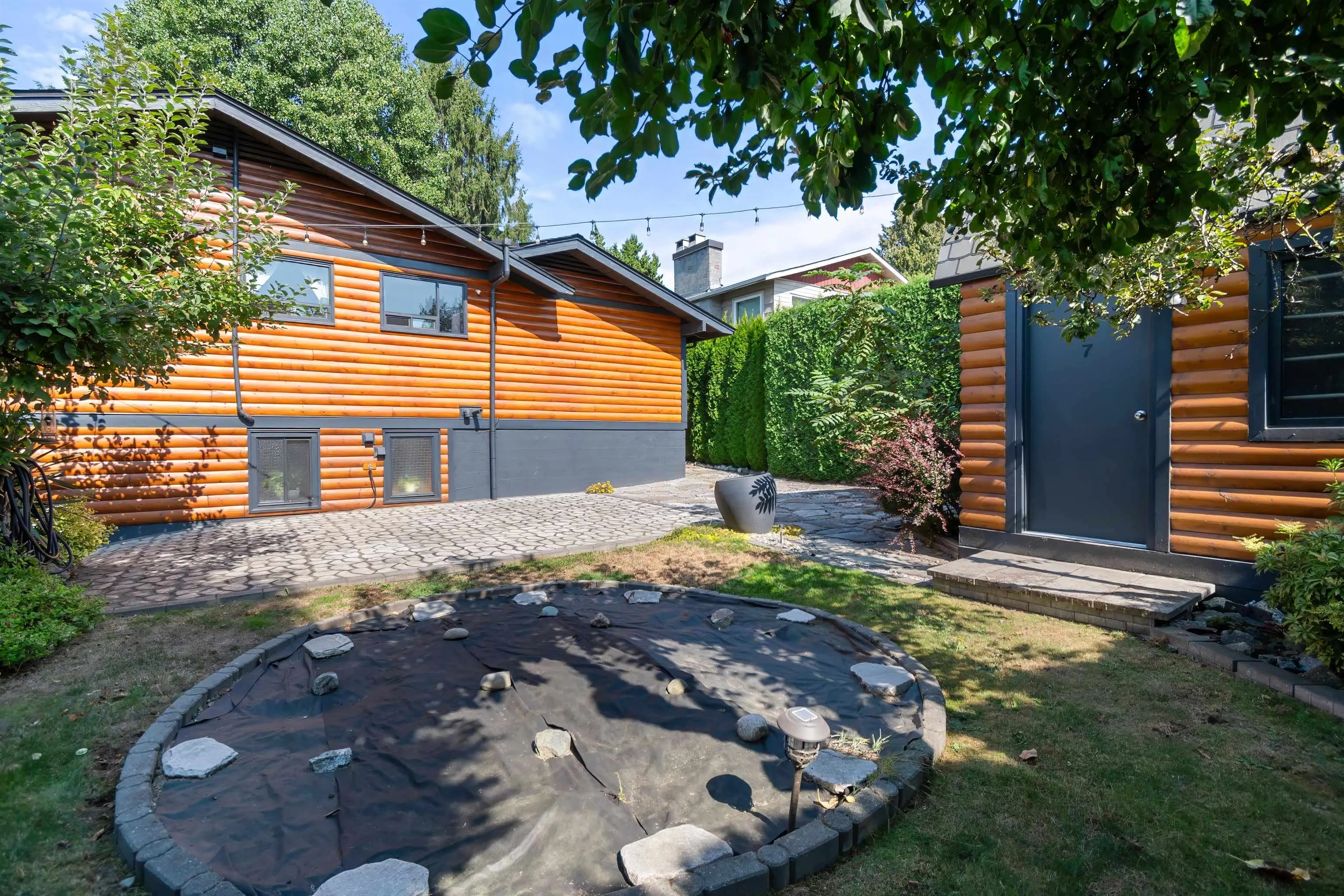 18058 57a Avenue