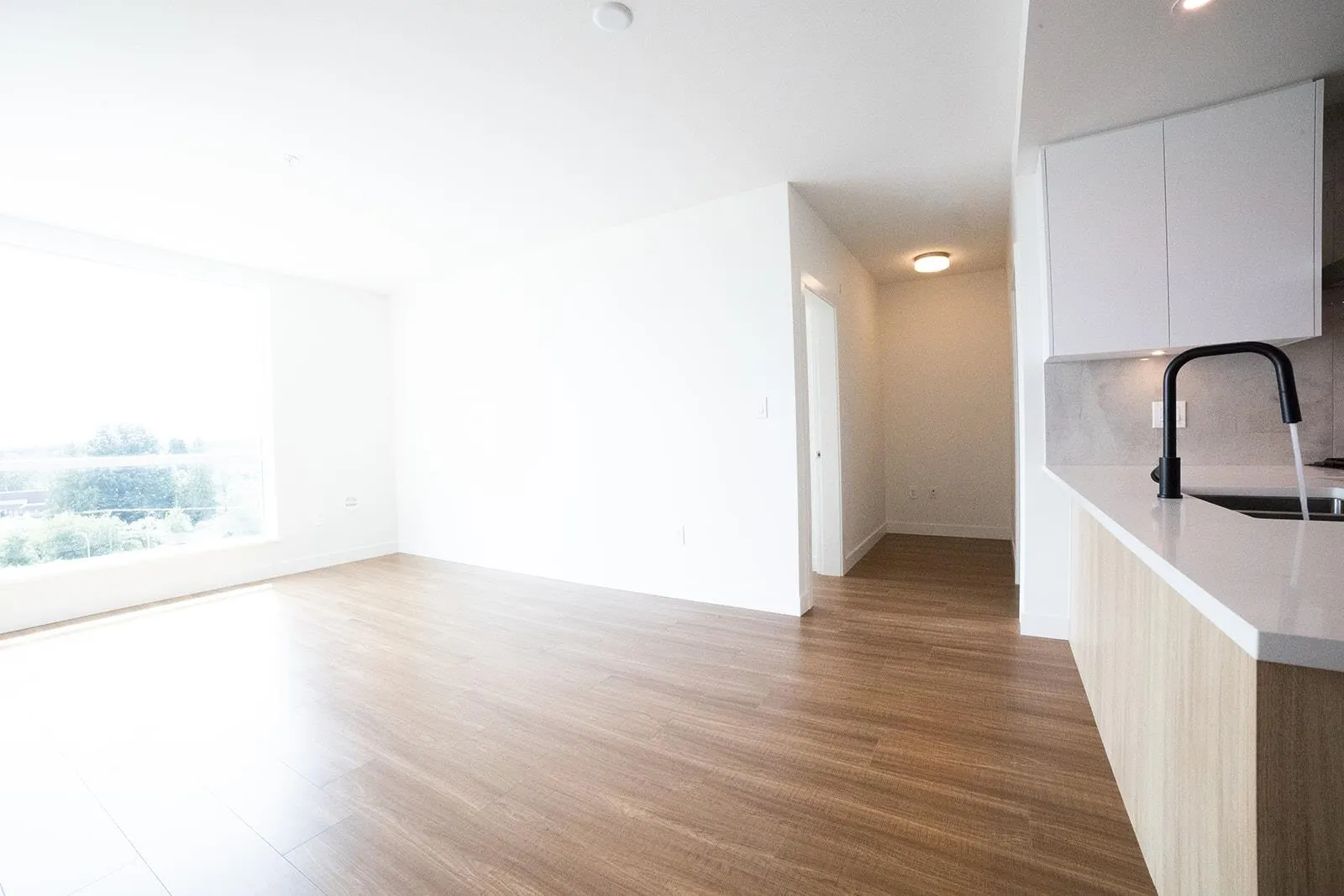 203 31900 Raven Avenue