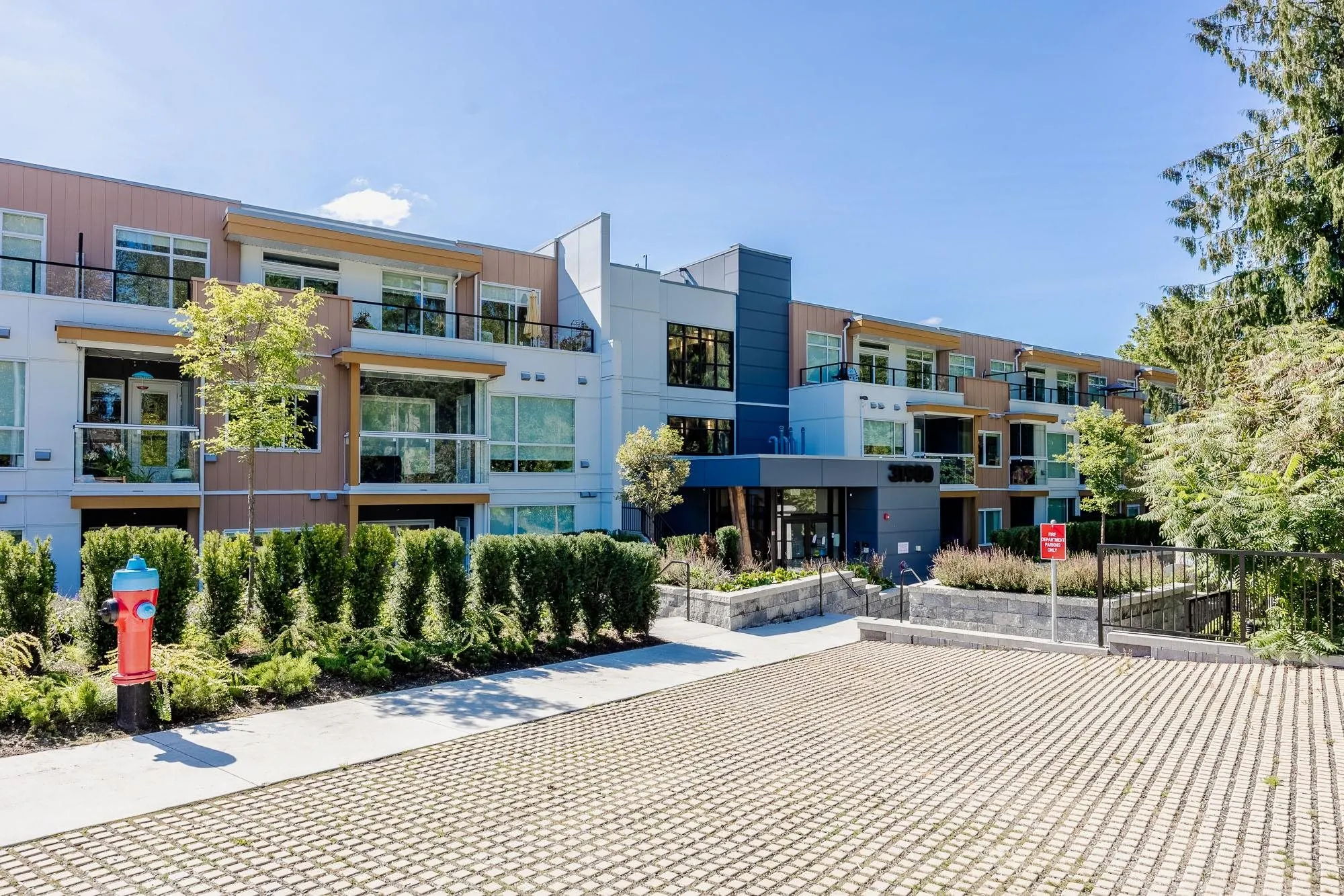 203 31900 Raven Avenue