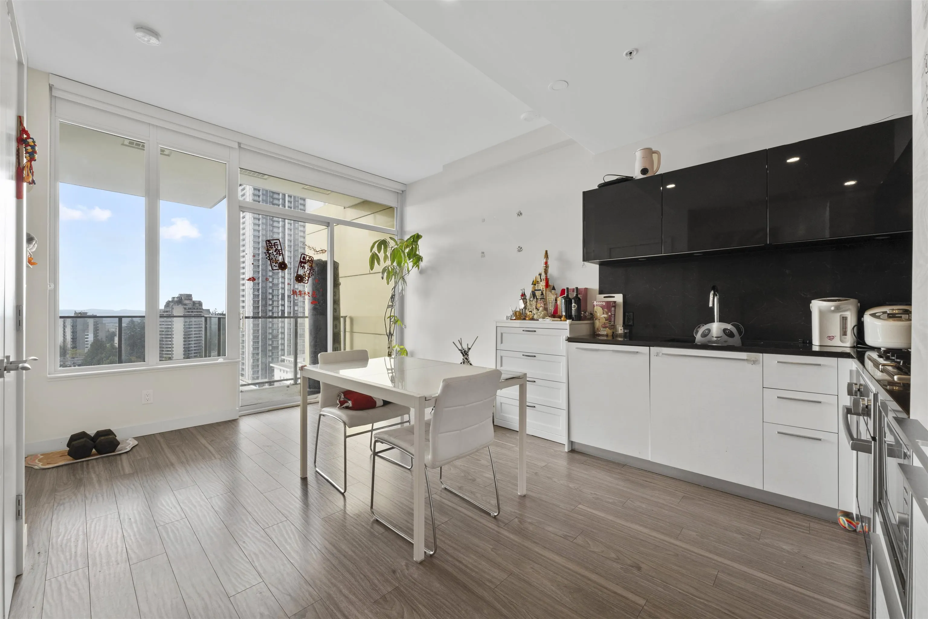 1206 6288 Cassie Avenue