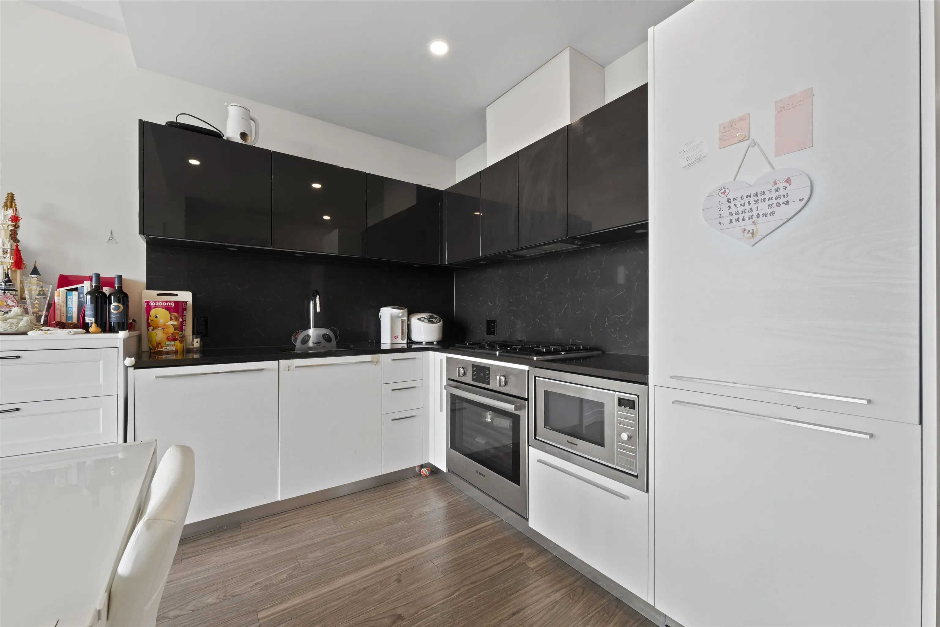 1206 6288 Cassie Avenue