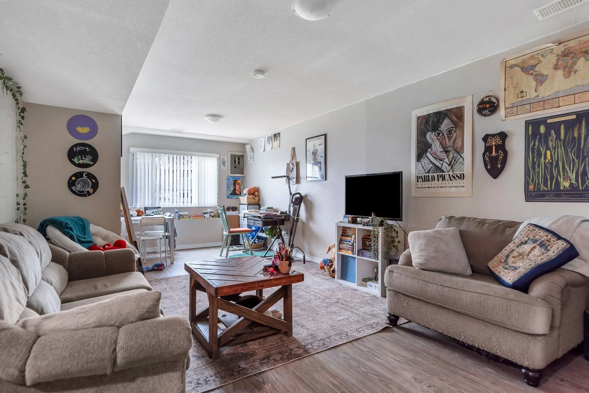 45415 Mcintosh Drive