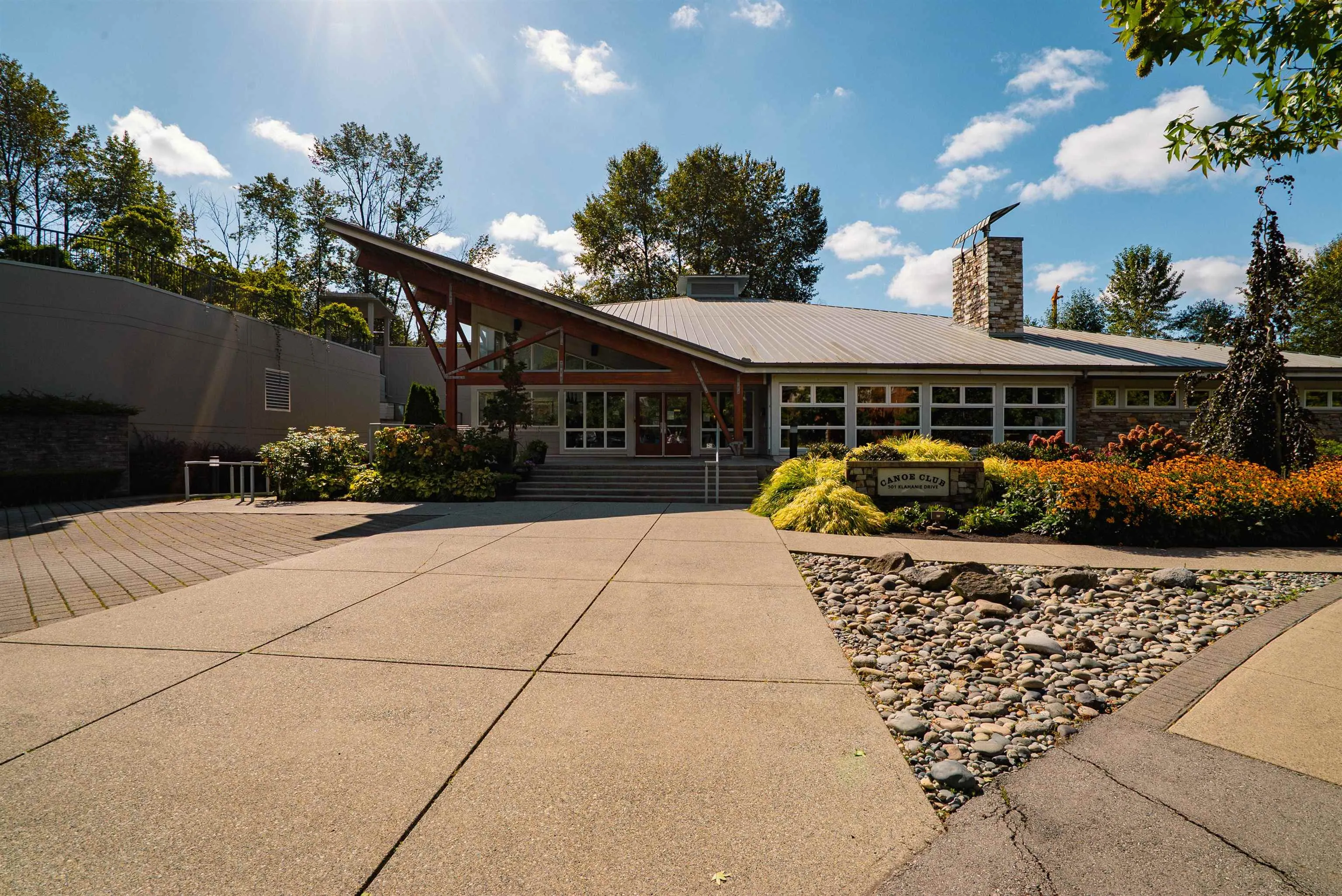 309 500 Klahanie Drive