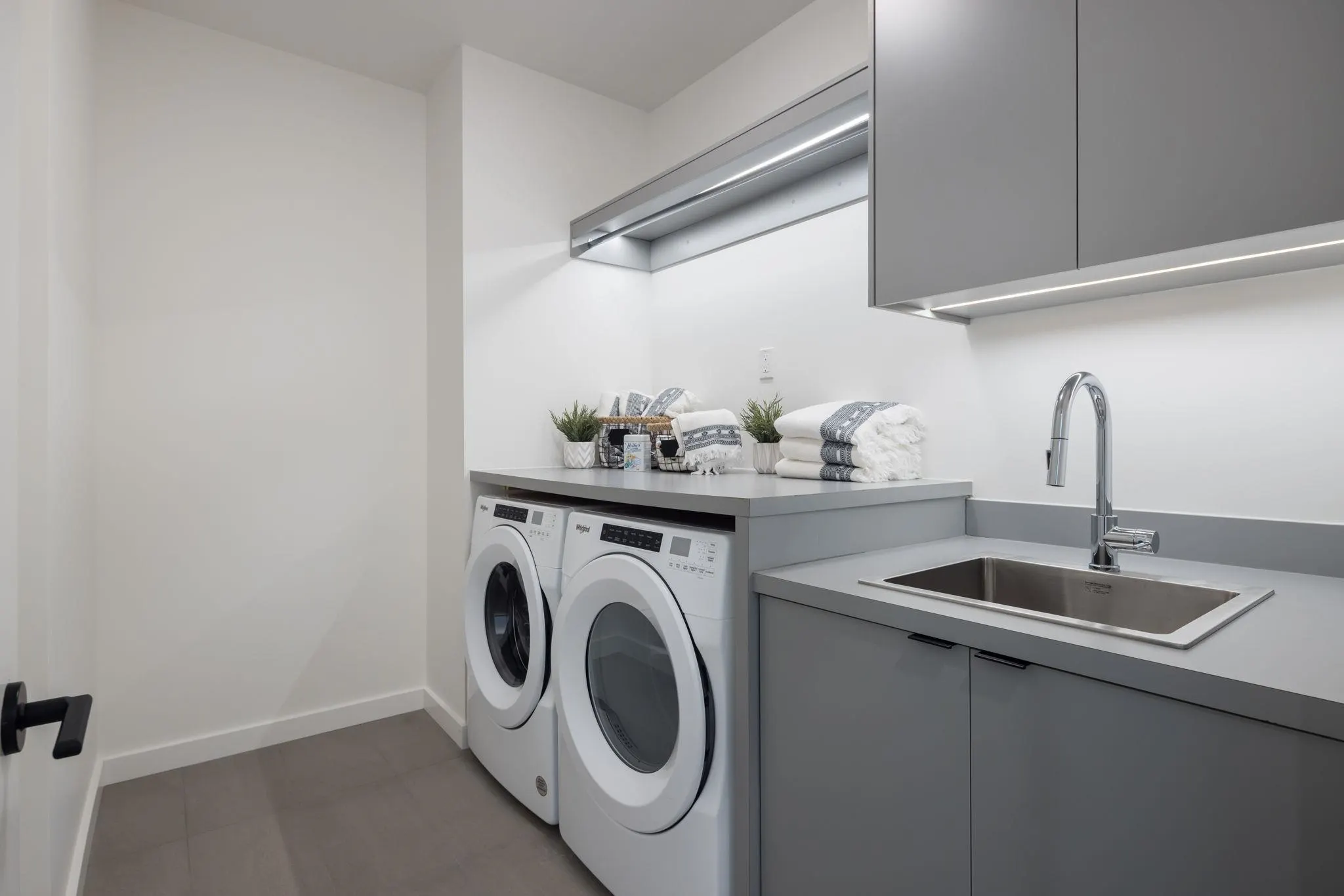 2943 Huckleberry Drive