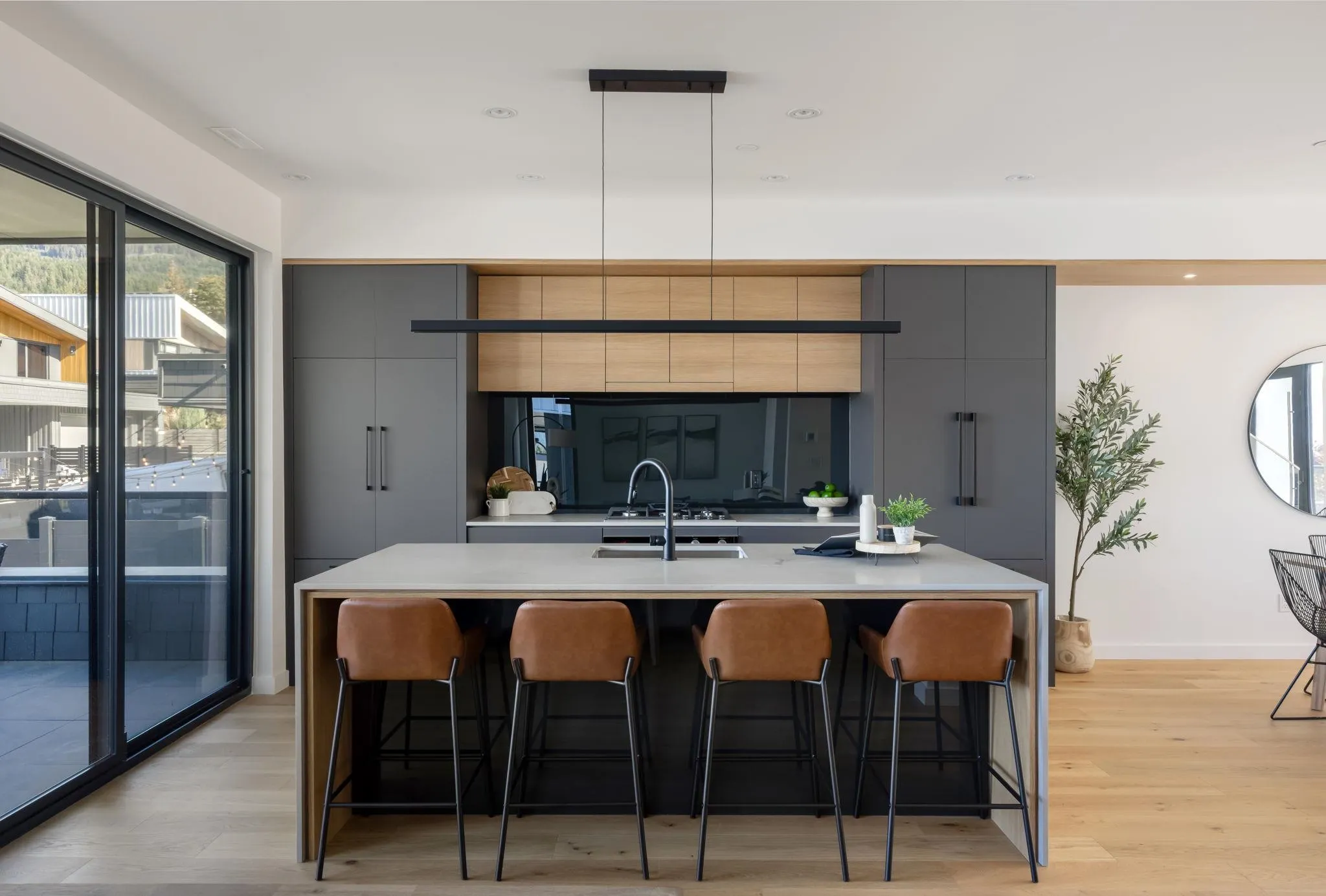 2943 Huckleberry Drive