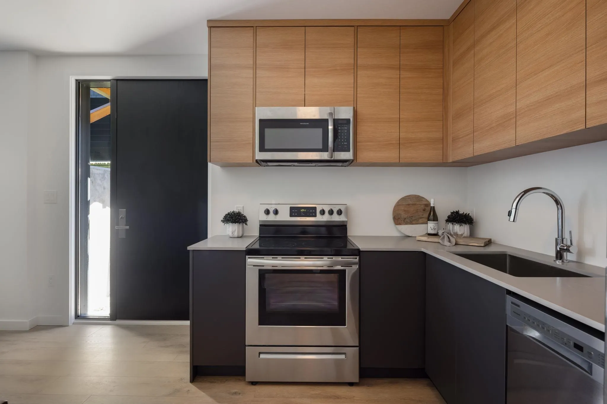 2943 Huckleberry Drive