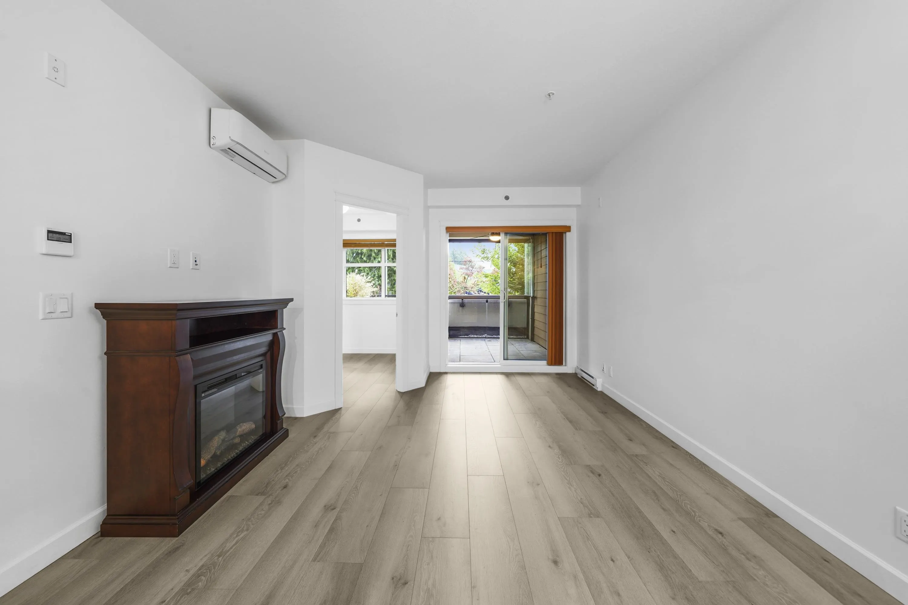 202 20376 86 Avenue