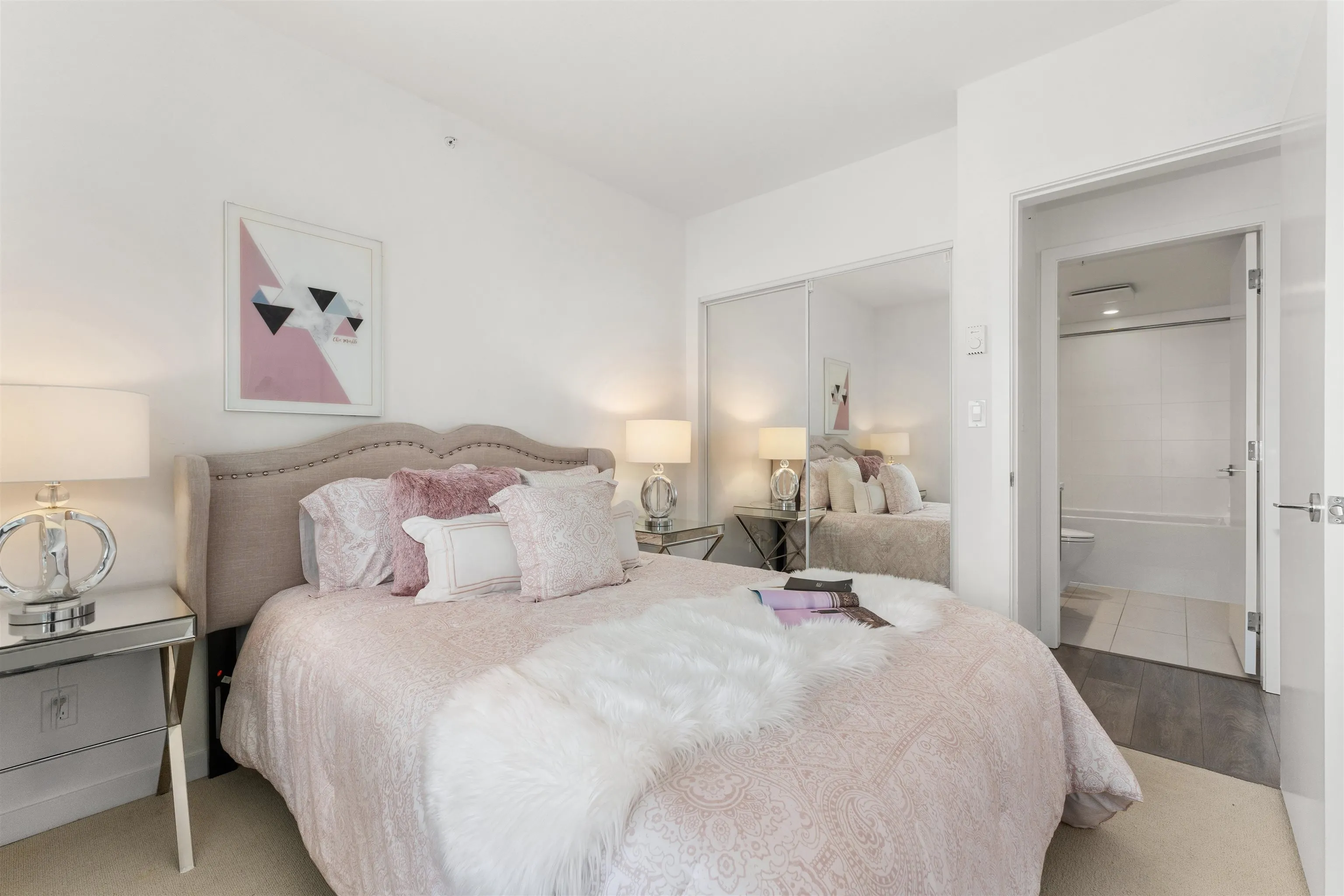 2508 6461 Telford Avenue