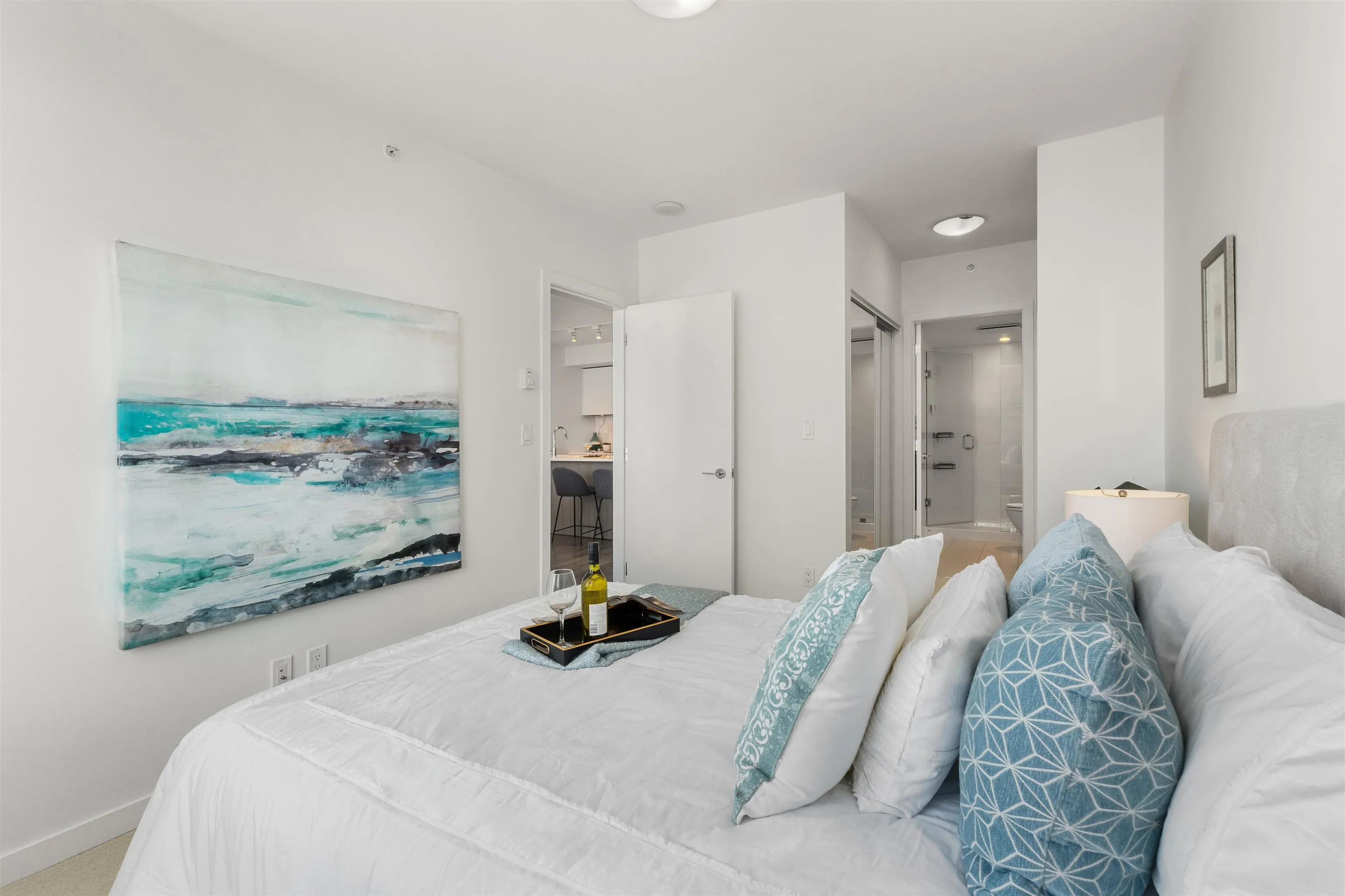 2508 6461 Telford Avenue