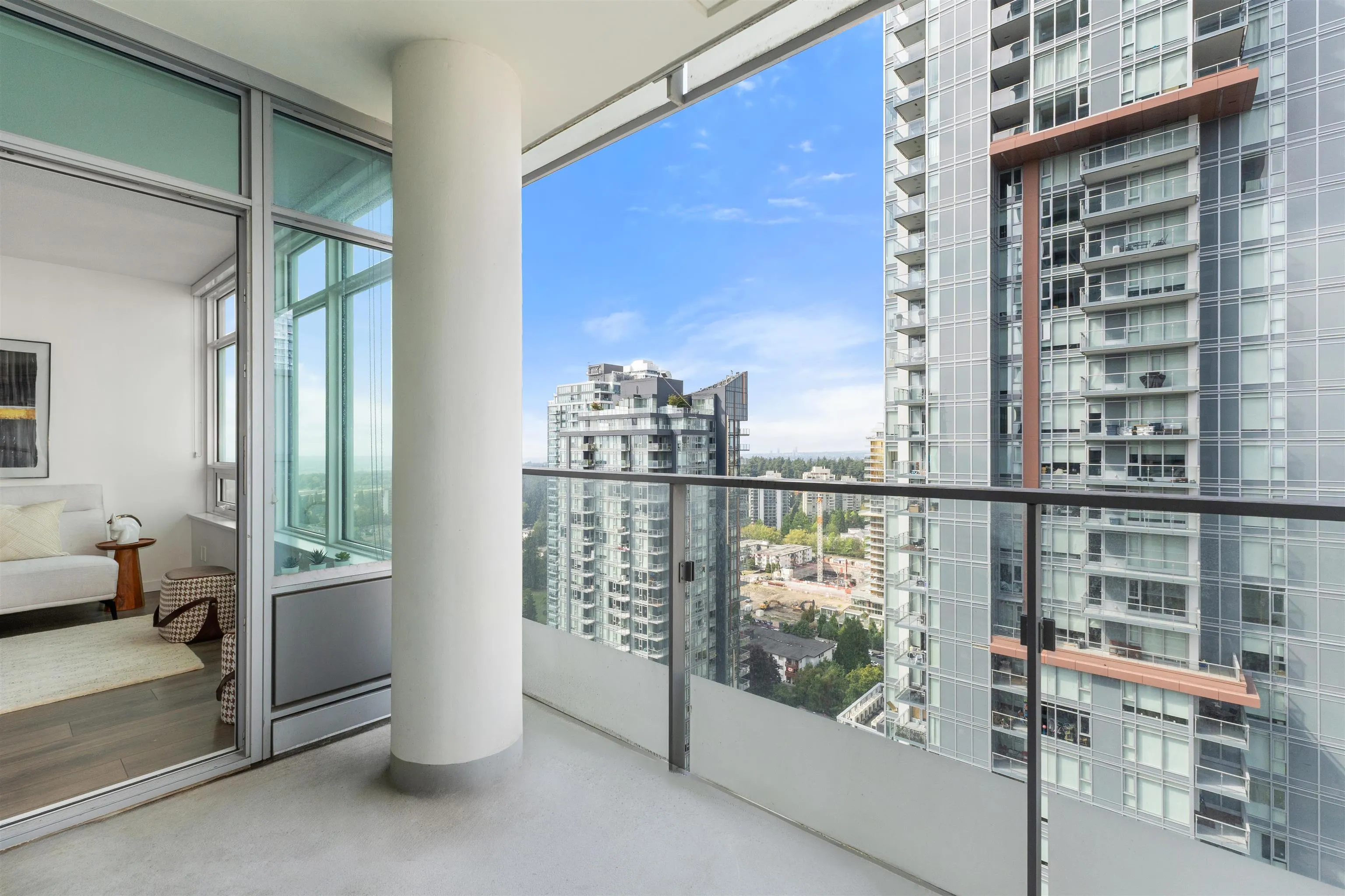 2508 6461 Telford Avenue