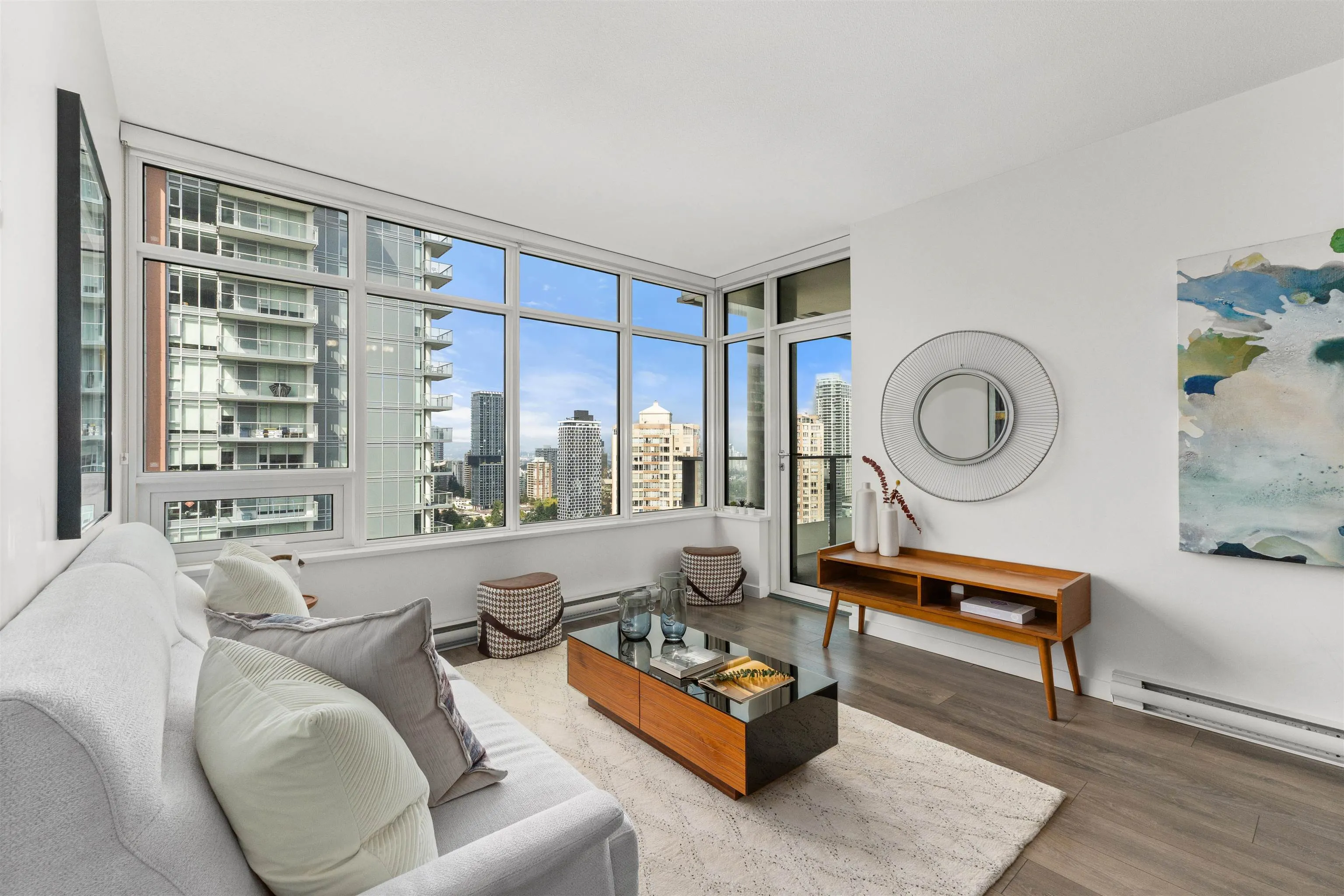 2508 6461 Telford Avenue