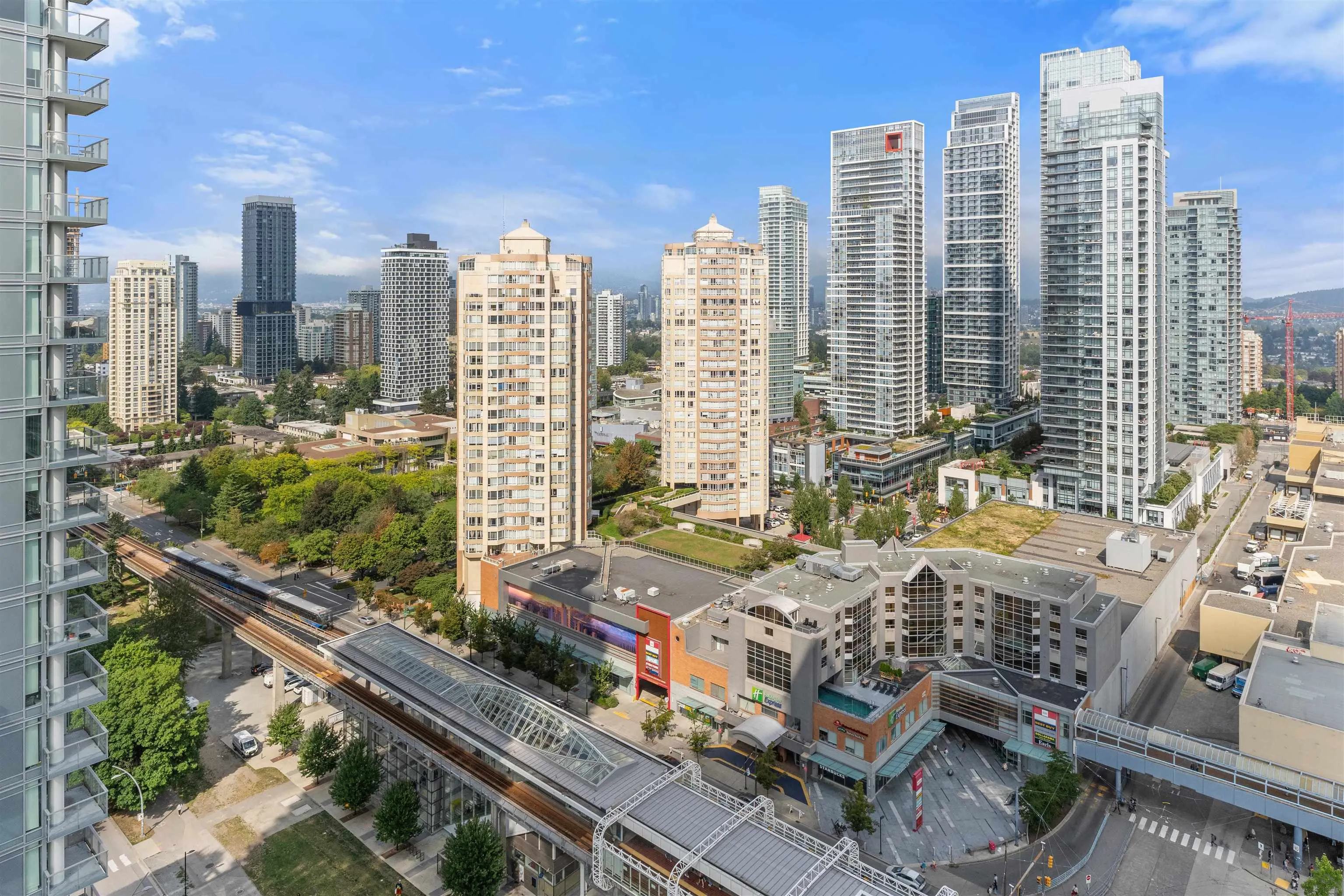 2508 6461 Telford Avenue