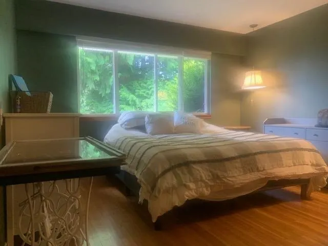 561 English Bluff Road
