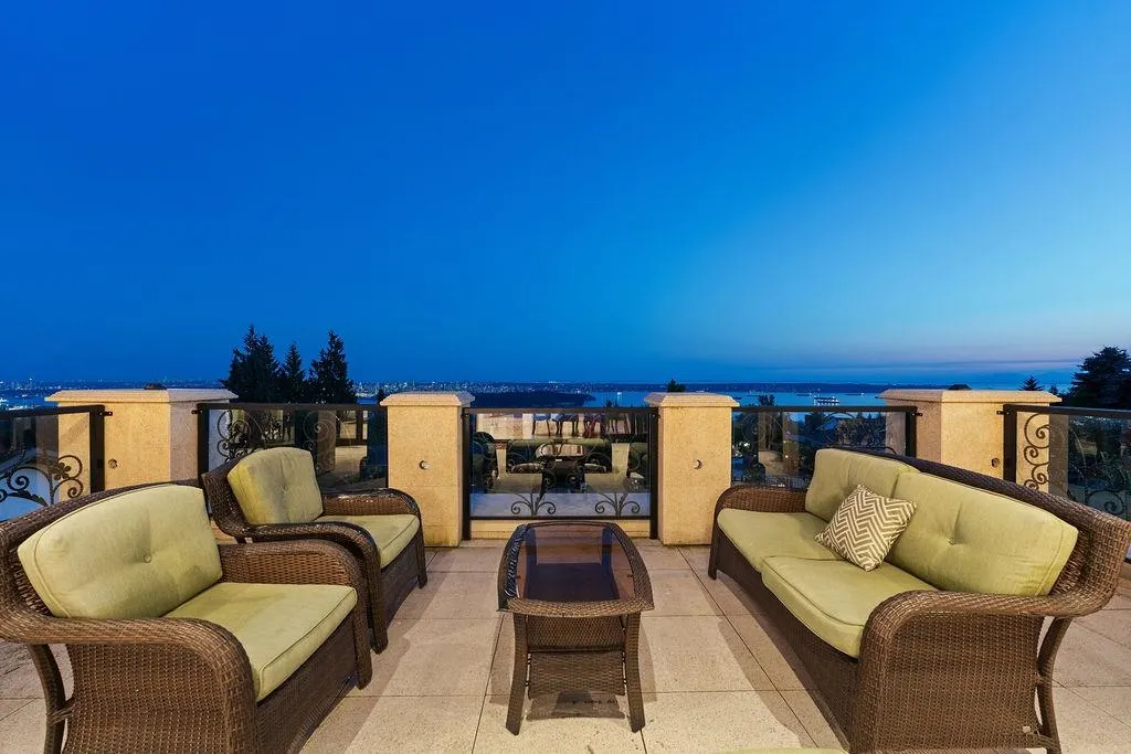 1327 Chartwell Drive