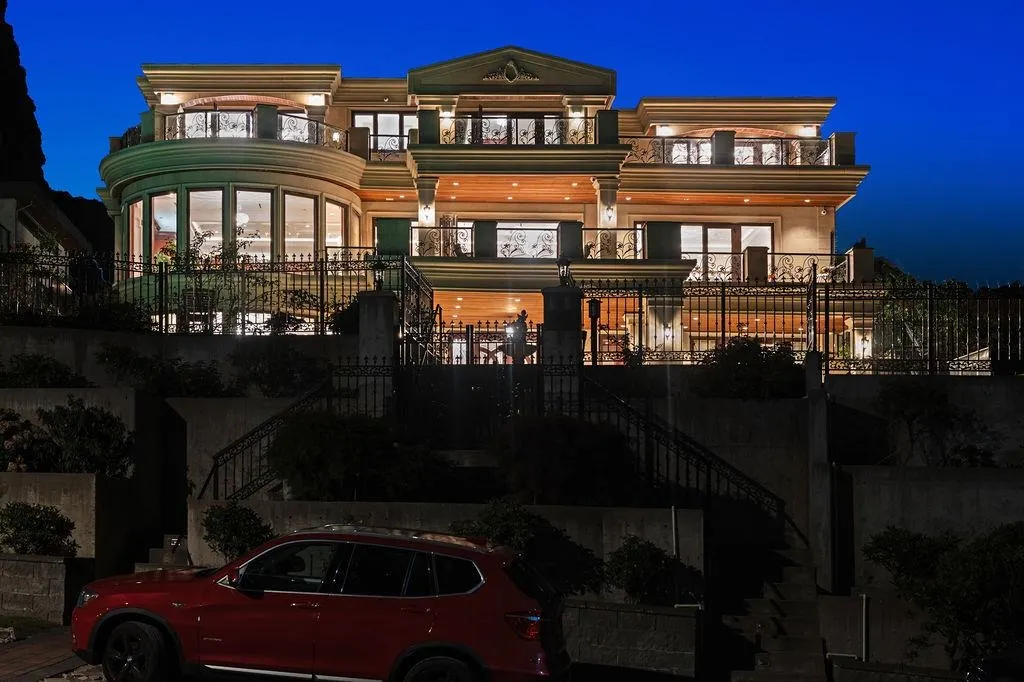 1327 Chartwell Drive