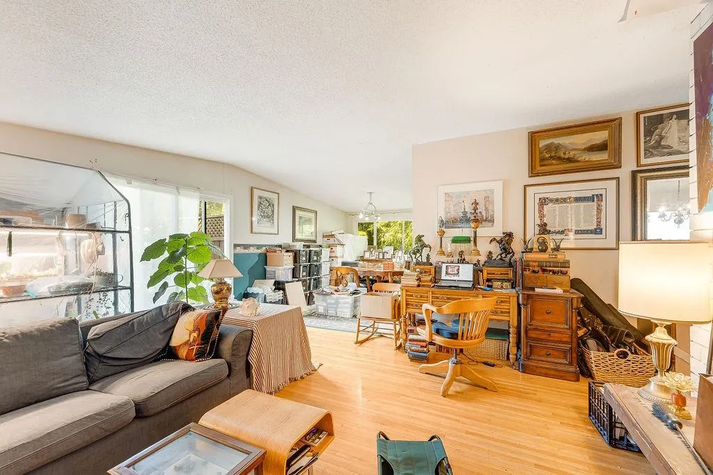 643 Plymouth Drive