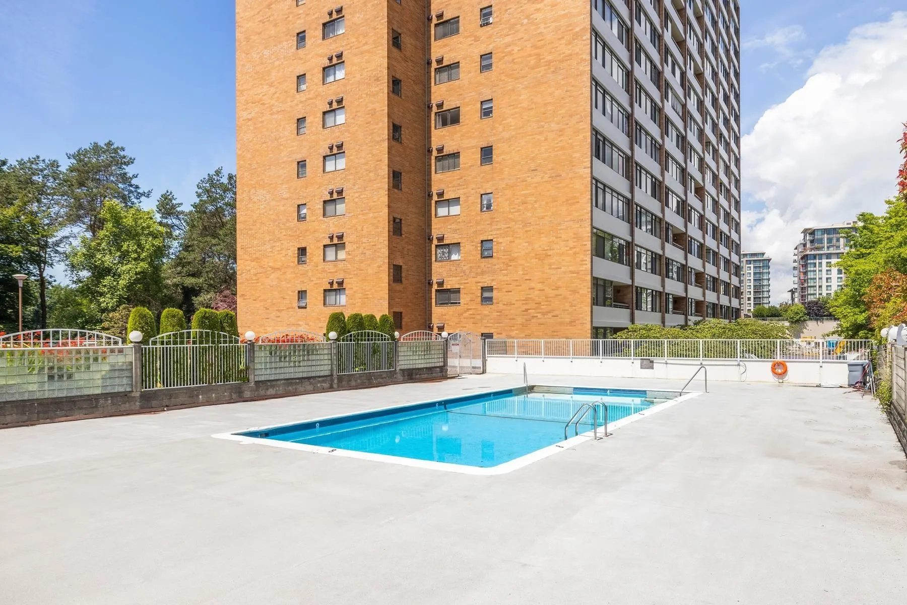 903 6631 Minoru Boulevard