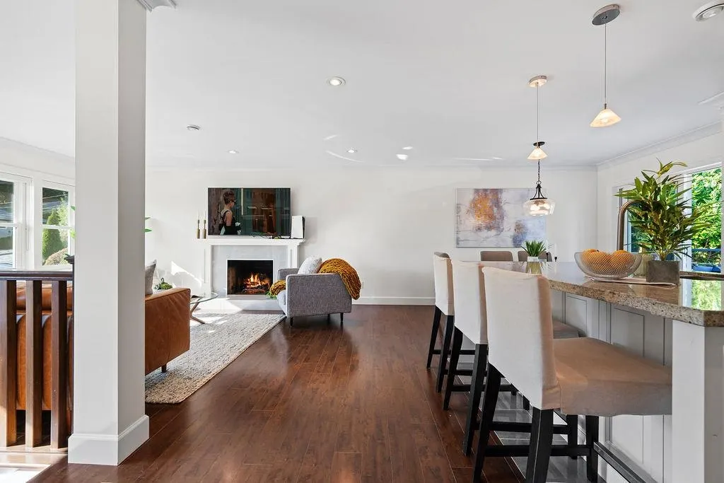 814 Plymouth Drive