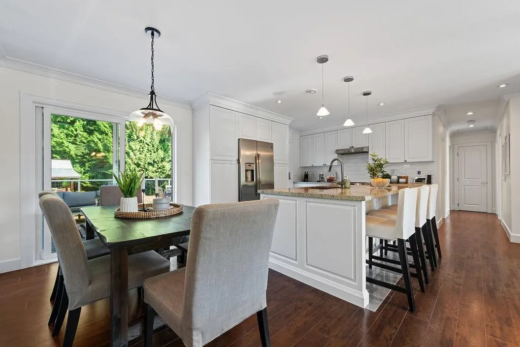 814 Plymouth Drive