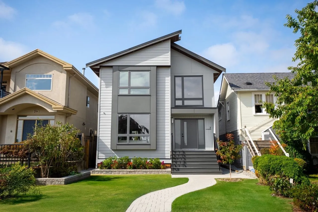 7 N Howard Avenue