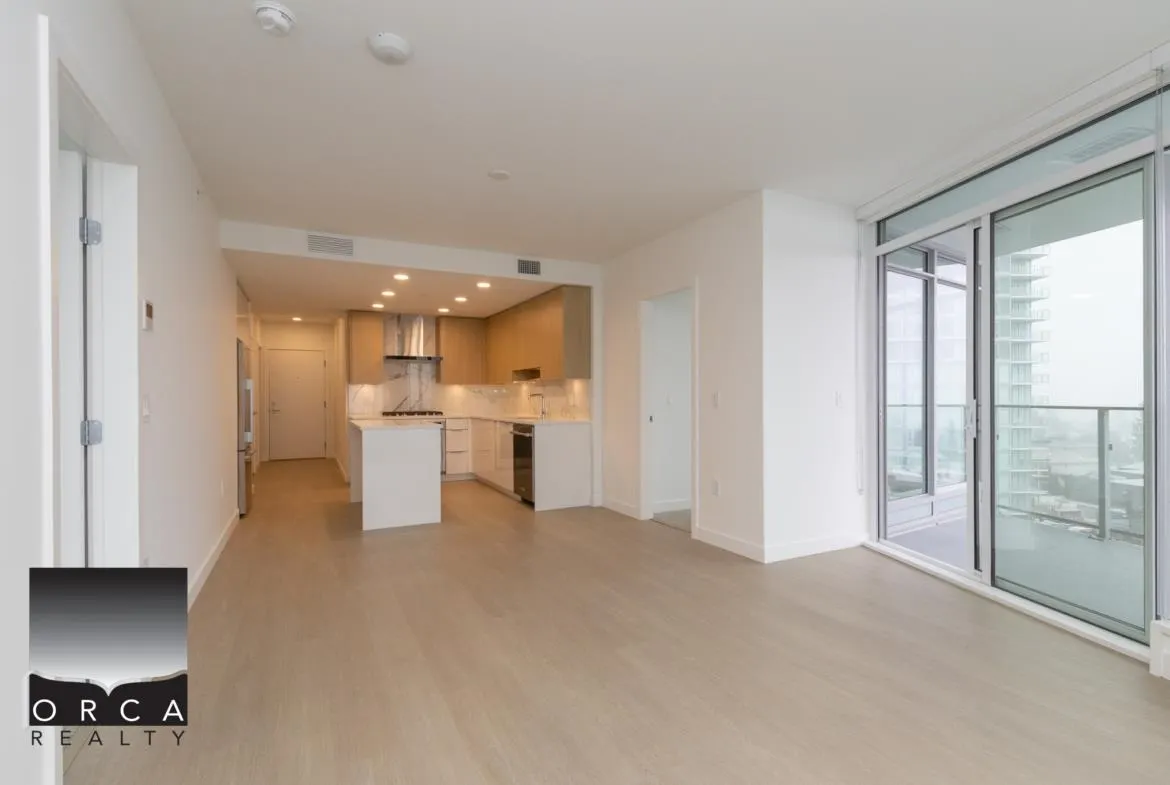 1607 7683 Park Crescent